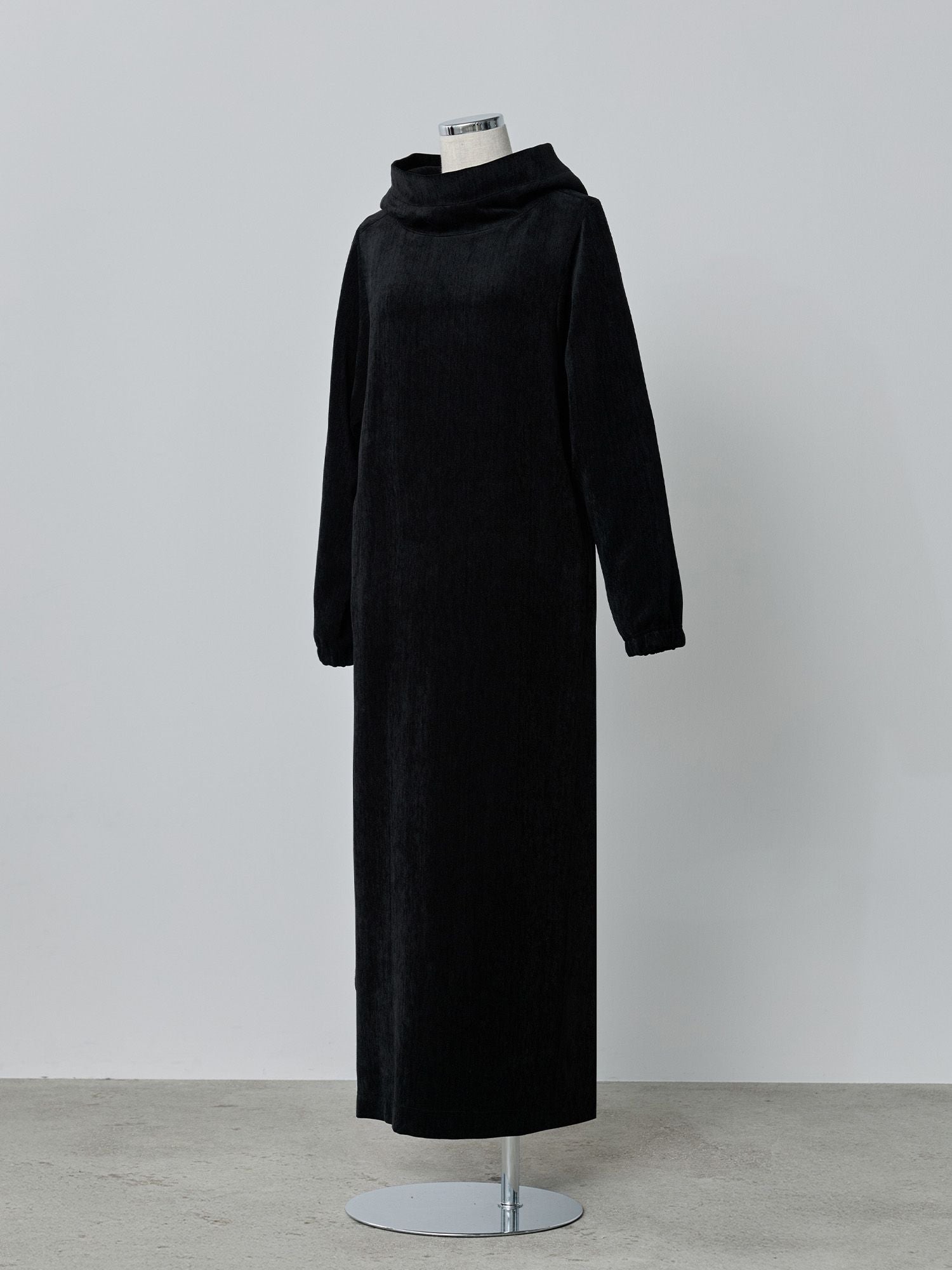 ベルベットフードワンピース