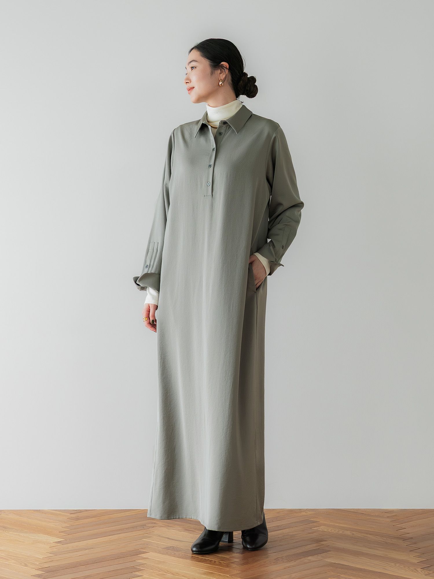 H168 B77 W60 H86 / 着用サイズ : size3