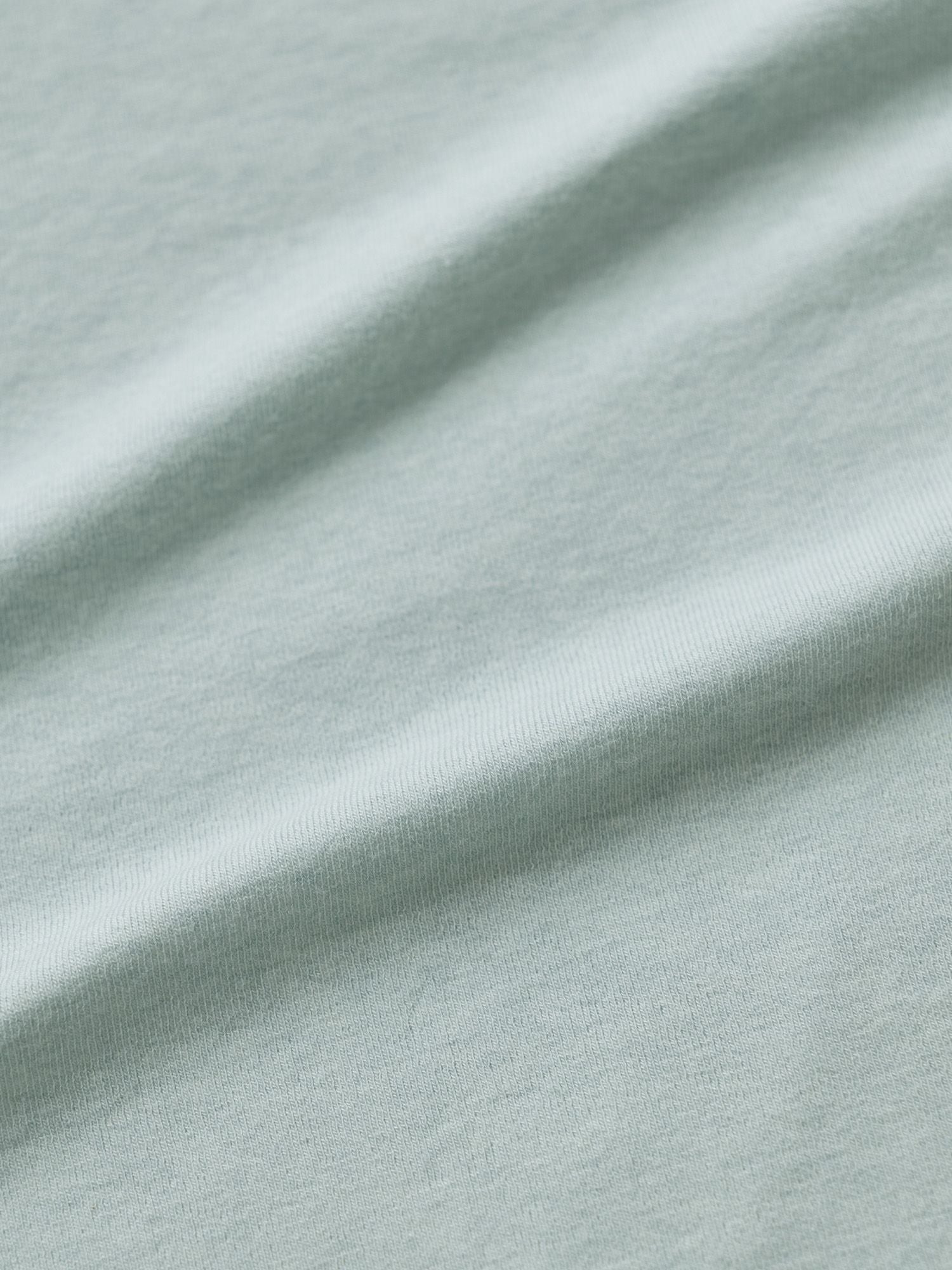 バックドロストハイネックトップス