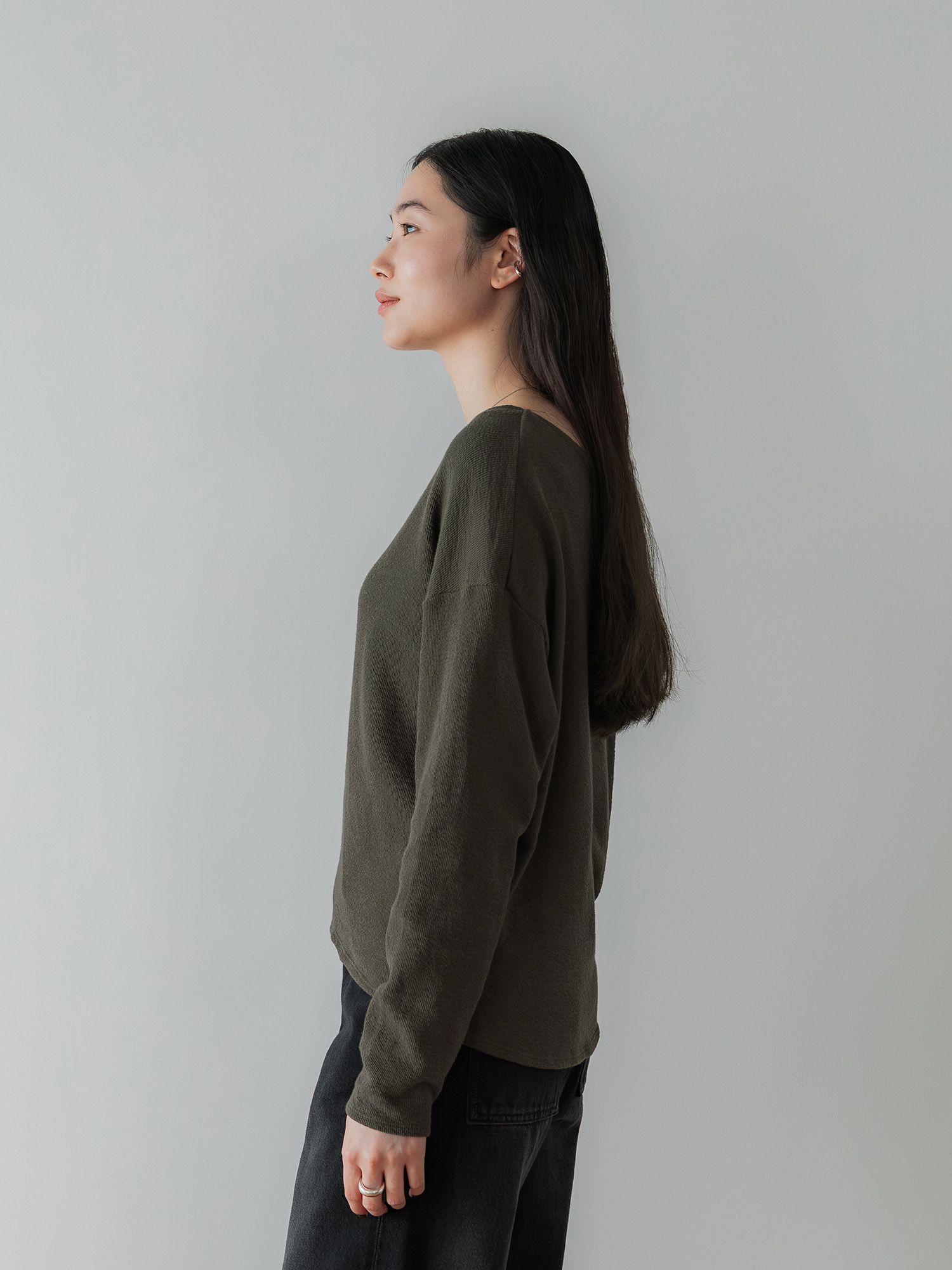 H168 B77 W60 H86 / 着用サイズ : size2