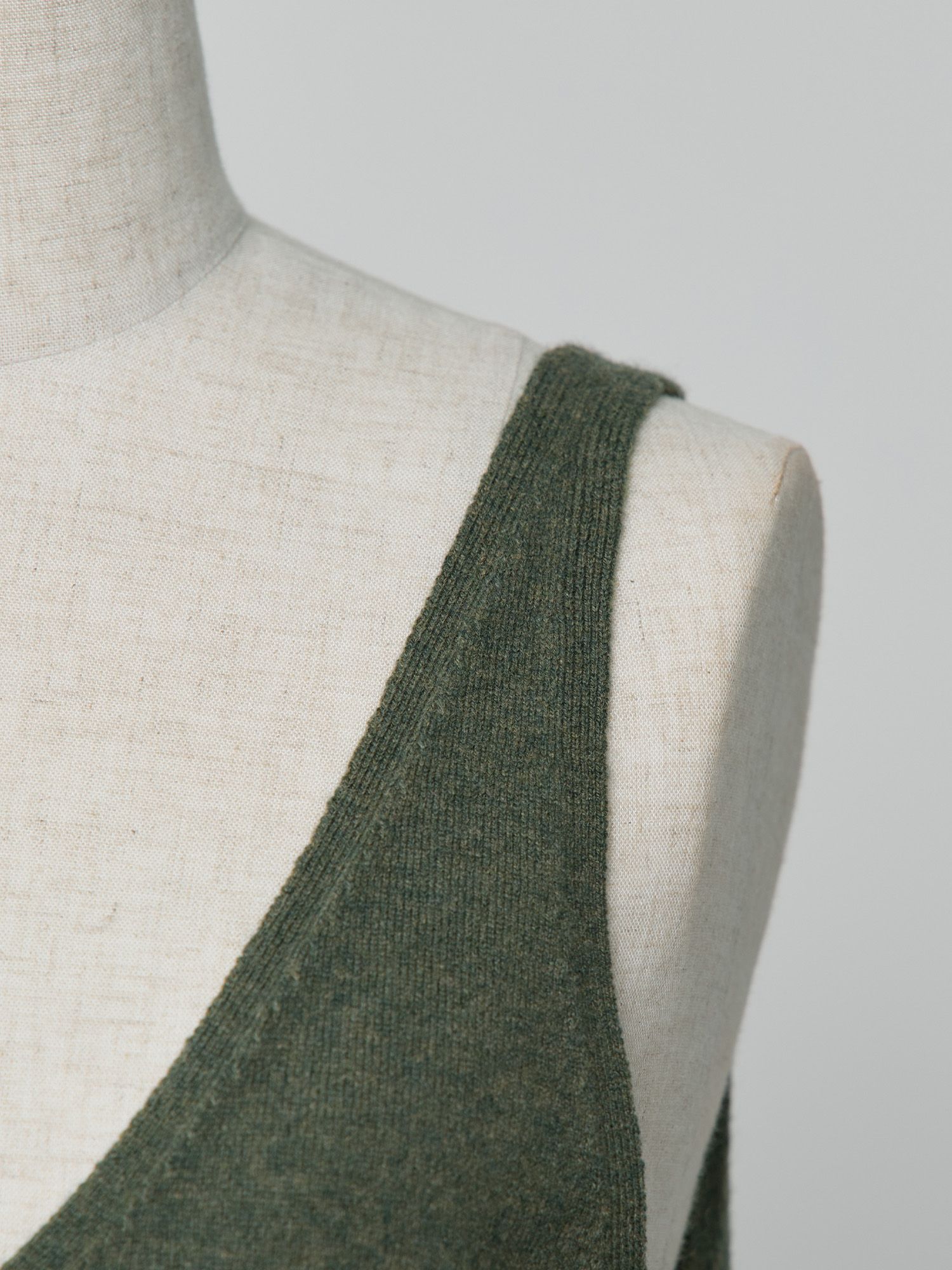 2wayウールカシミアニットビスチェ