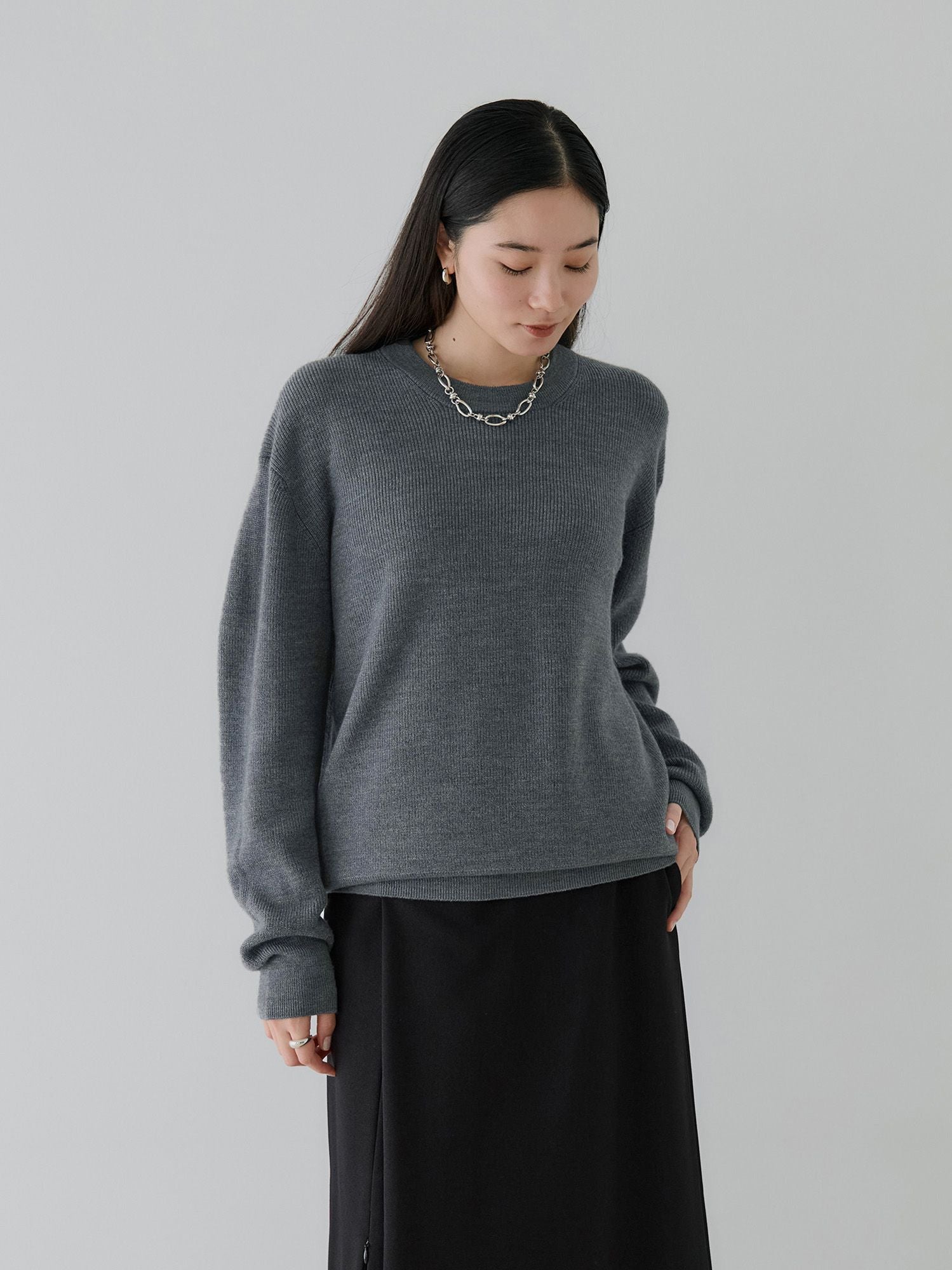 H168 B77 W60 H86 / 着用サイズ : size3