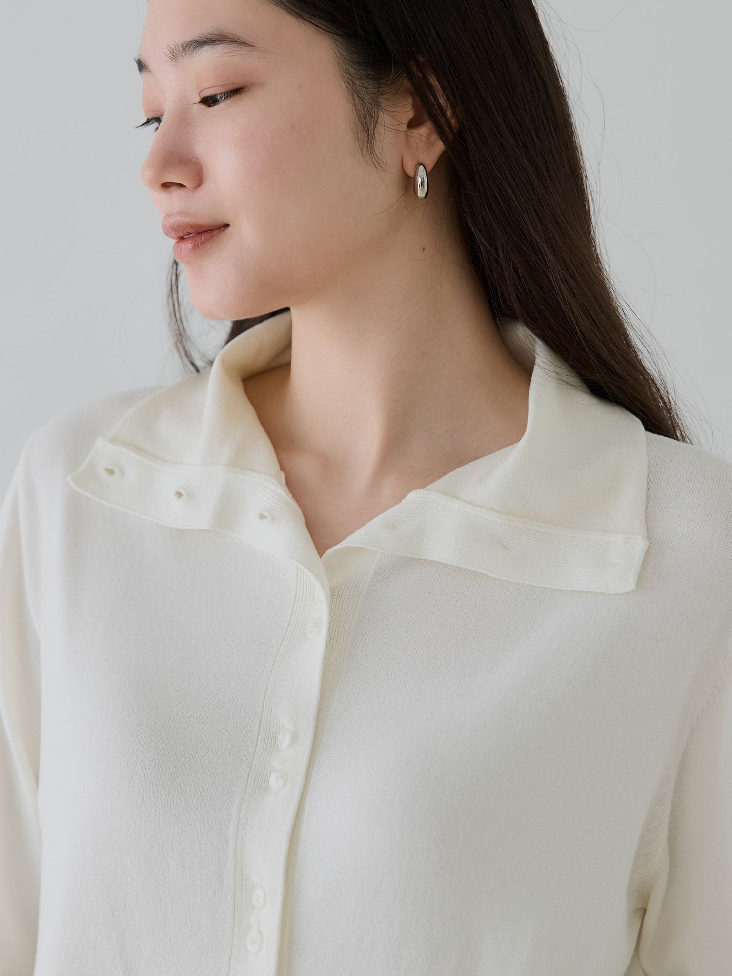 H168 B77 W60 H86 / 着用サイズ : size2