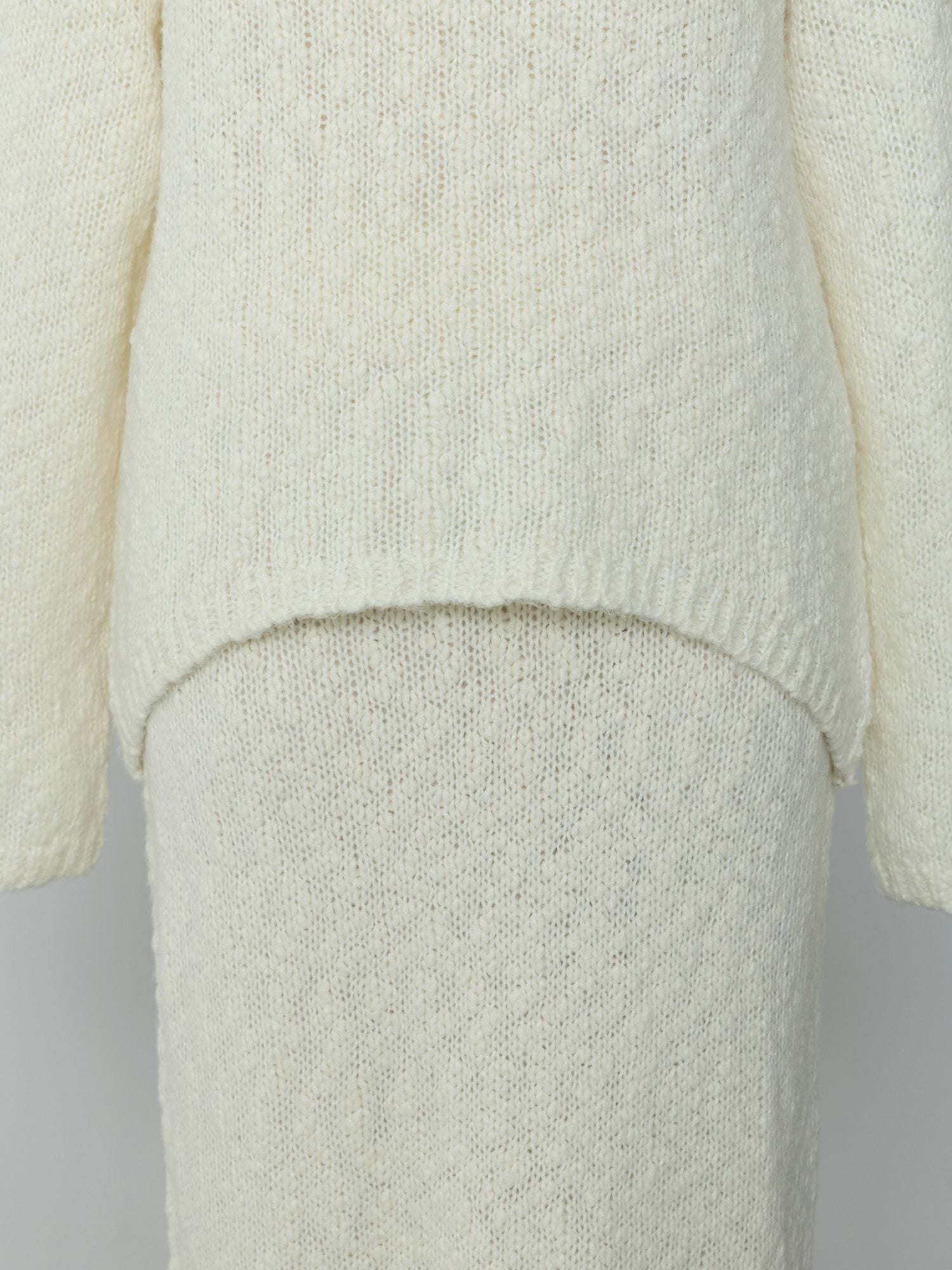 ロービングスラブルーズニット