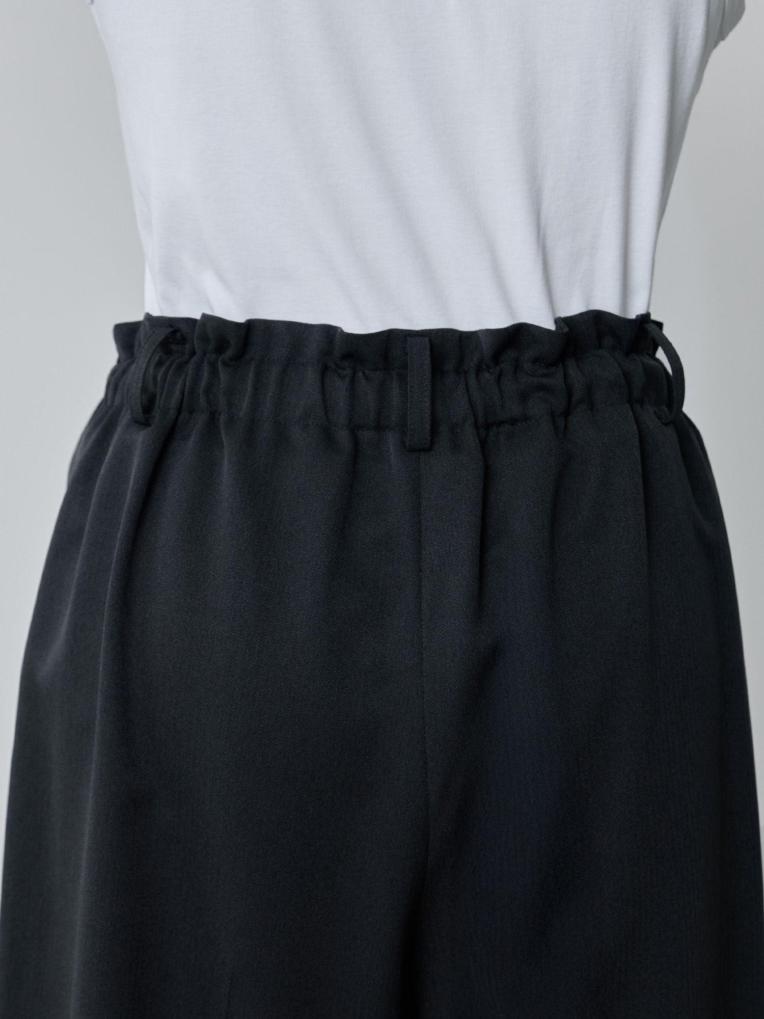 フリーウエストベルテッドパンツ