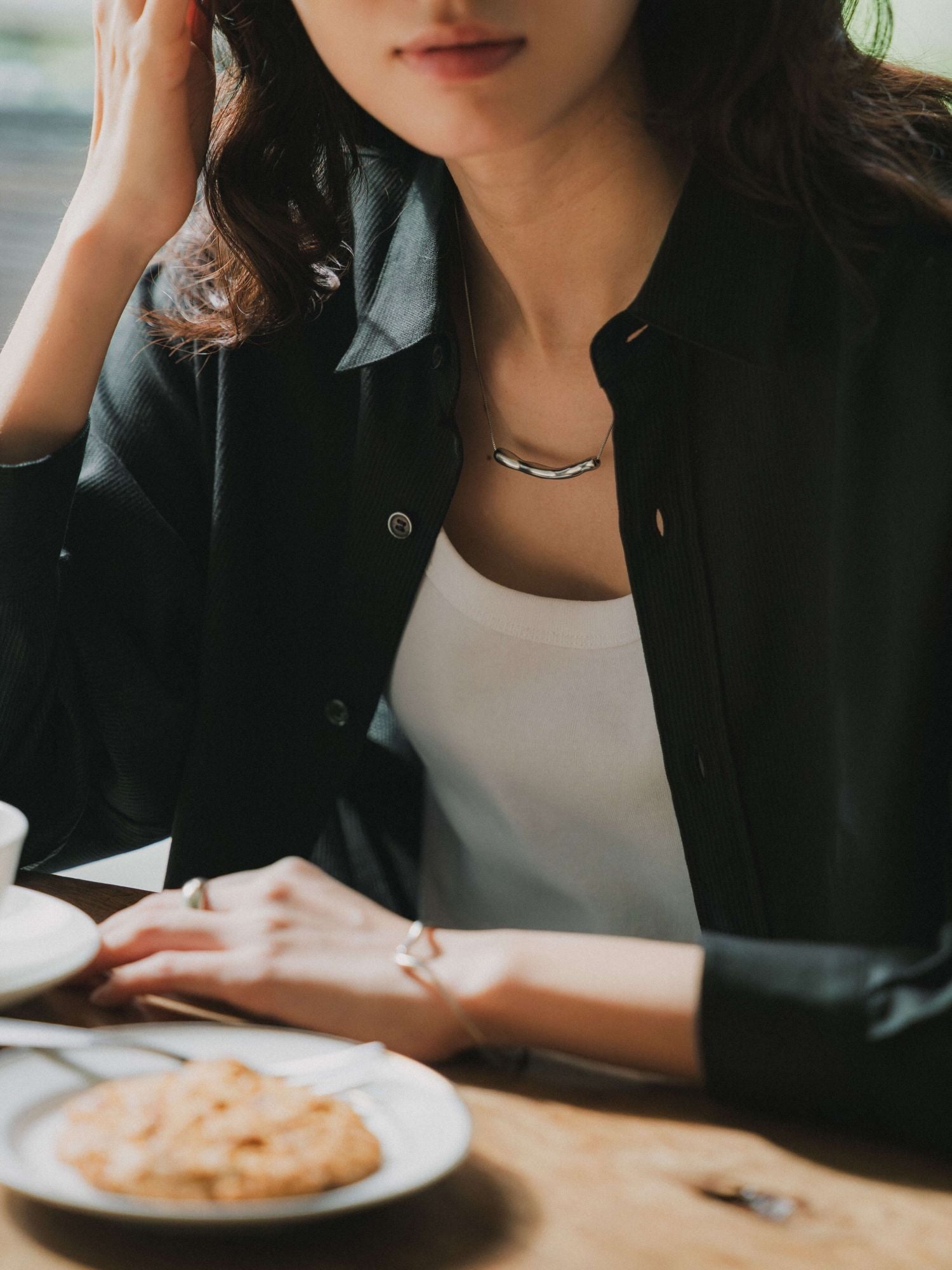 ウェイビーアジャスタブルネックレス