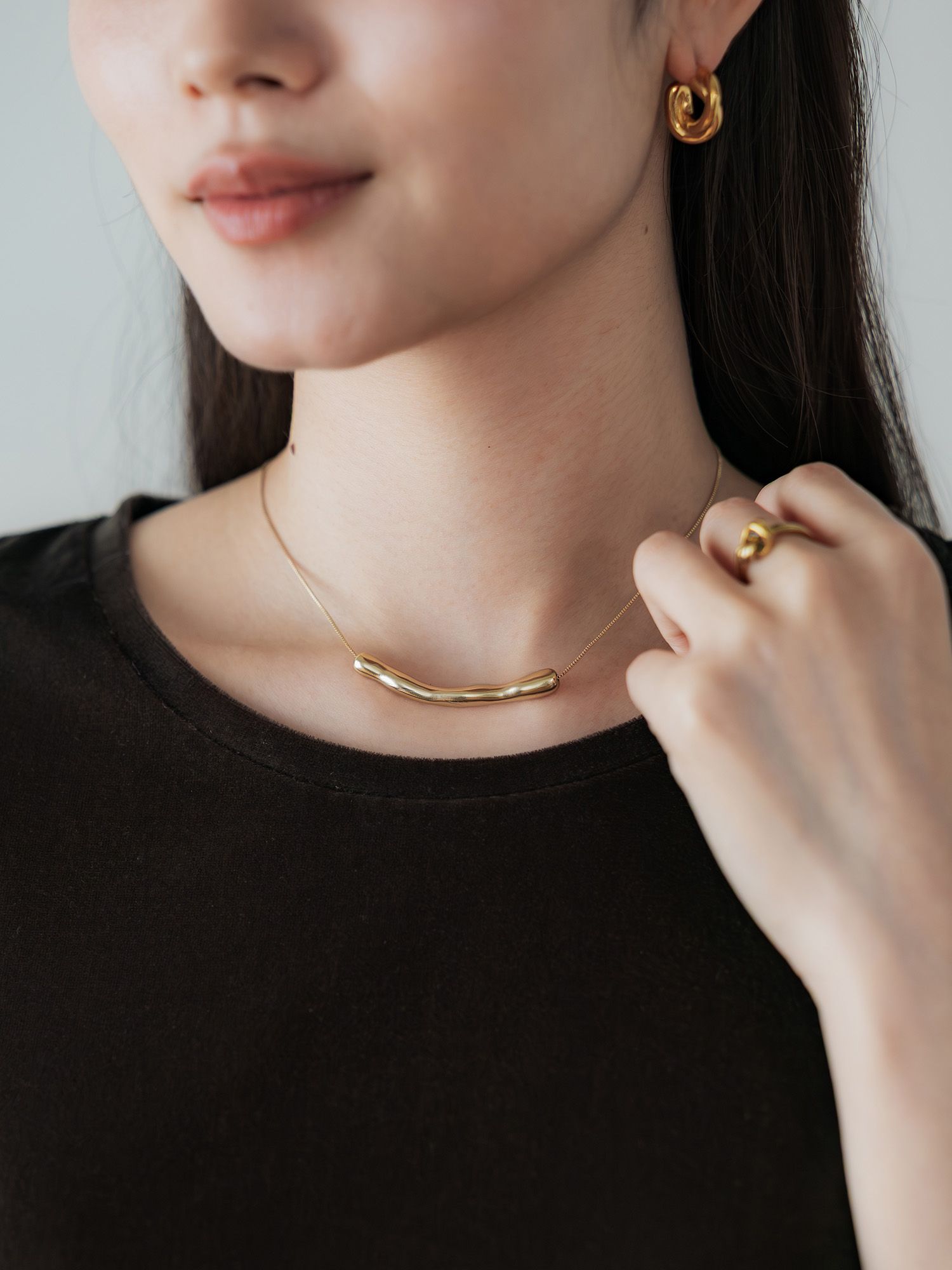 ウェイビーアジャスタブルネックレス