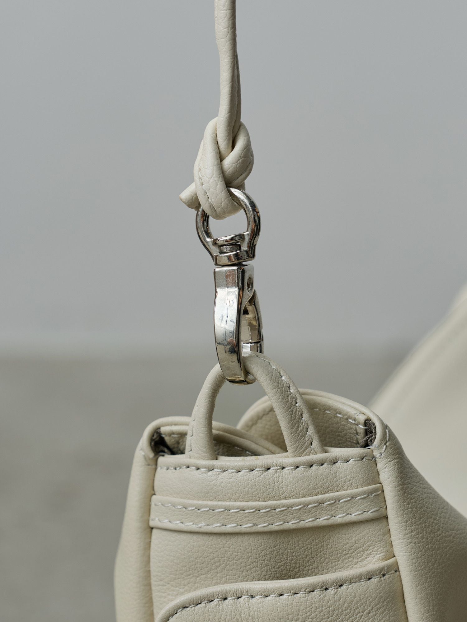 マルチウェイソフトレザーバッグ