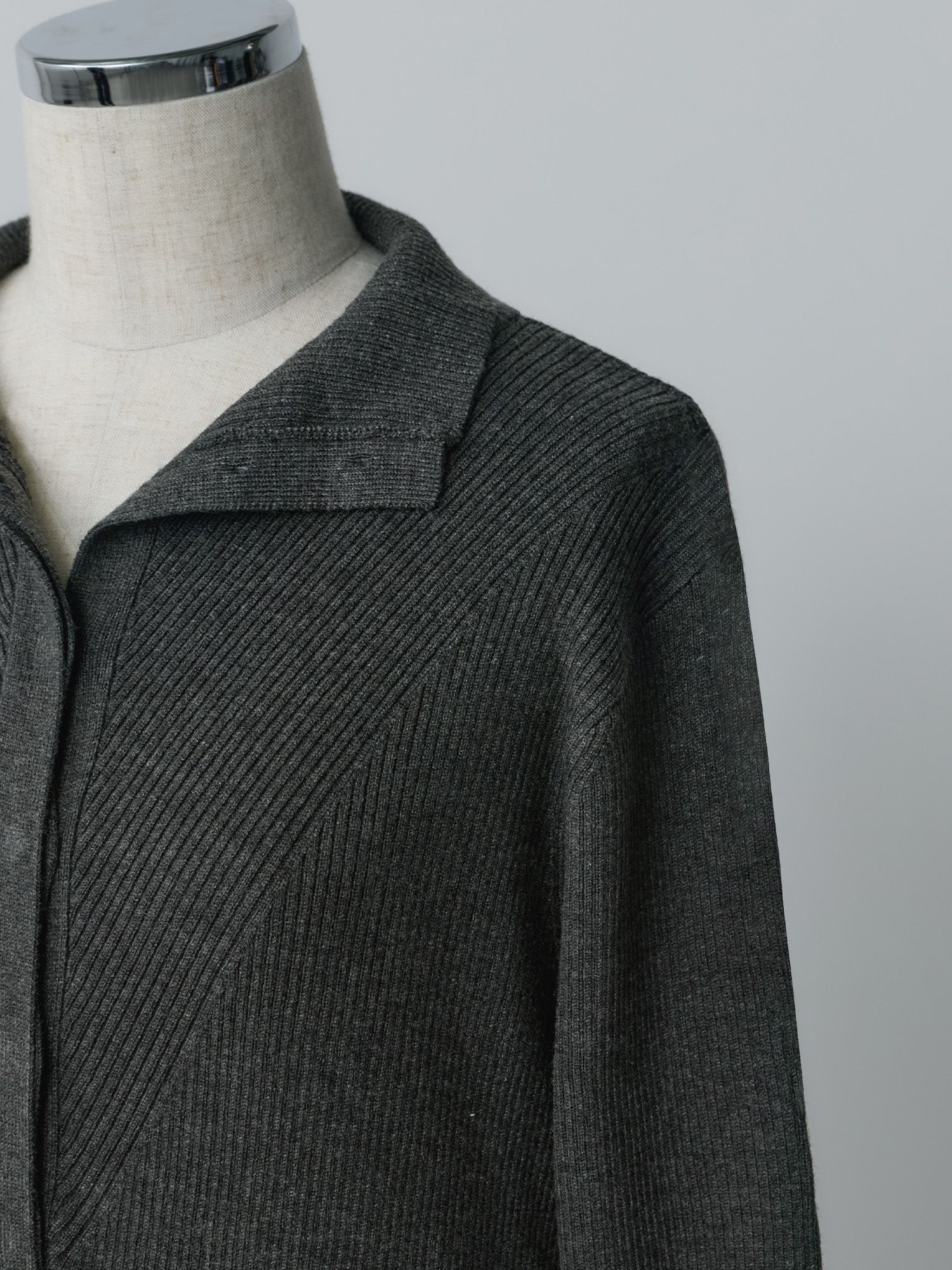 フロントフライニットワンピース