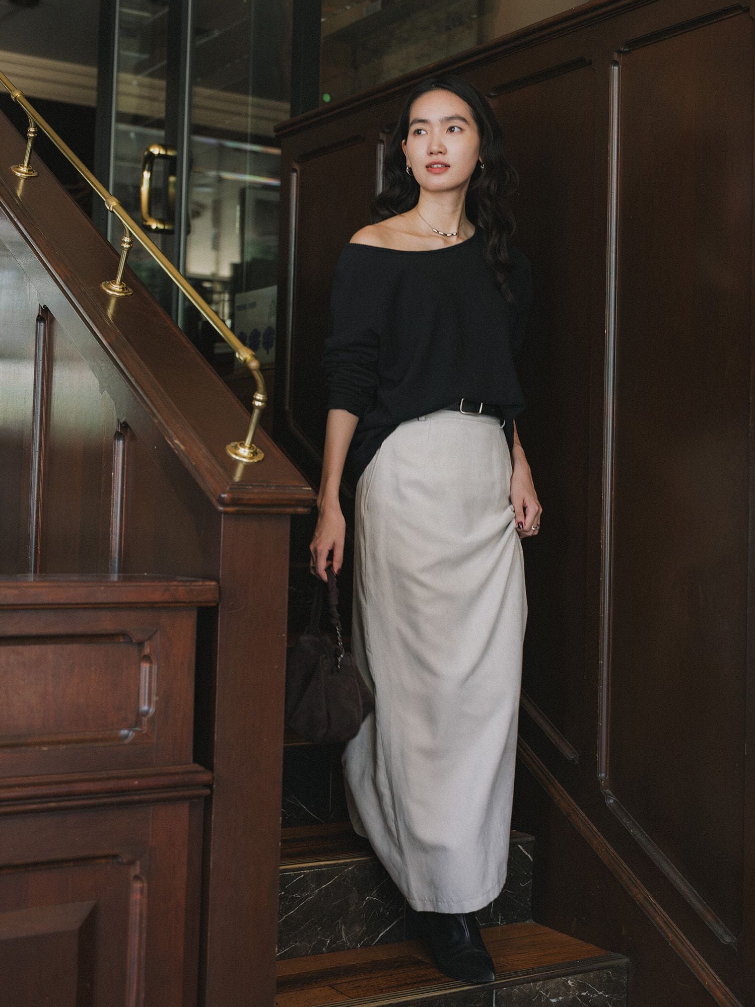 H171 B80 W60 H85 / 着用サイズ : サンプル