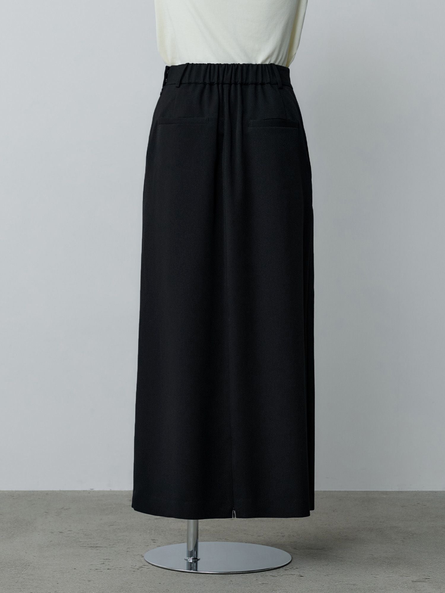 3wayスリットIラインスカート