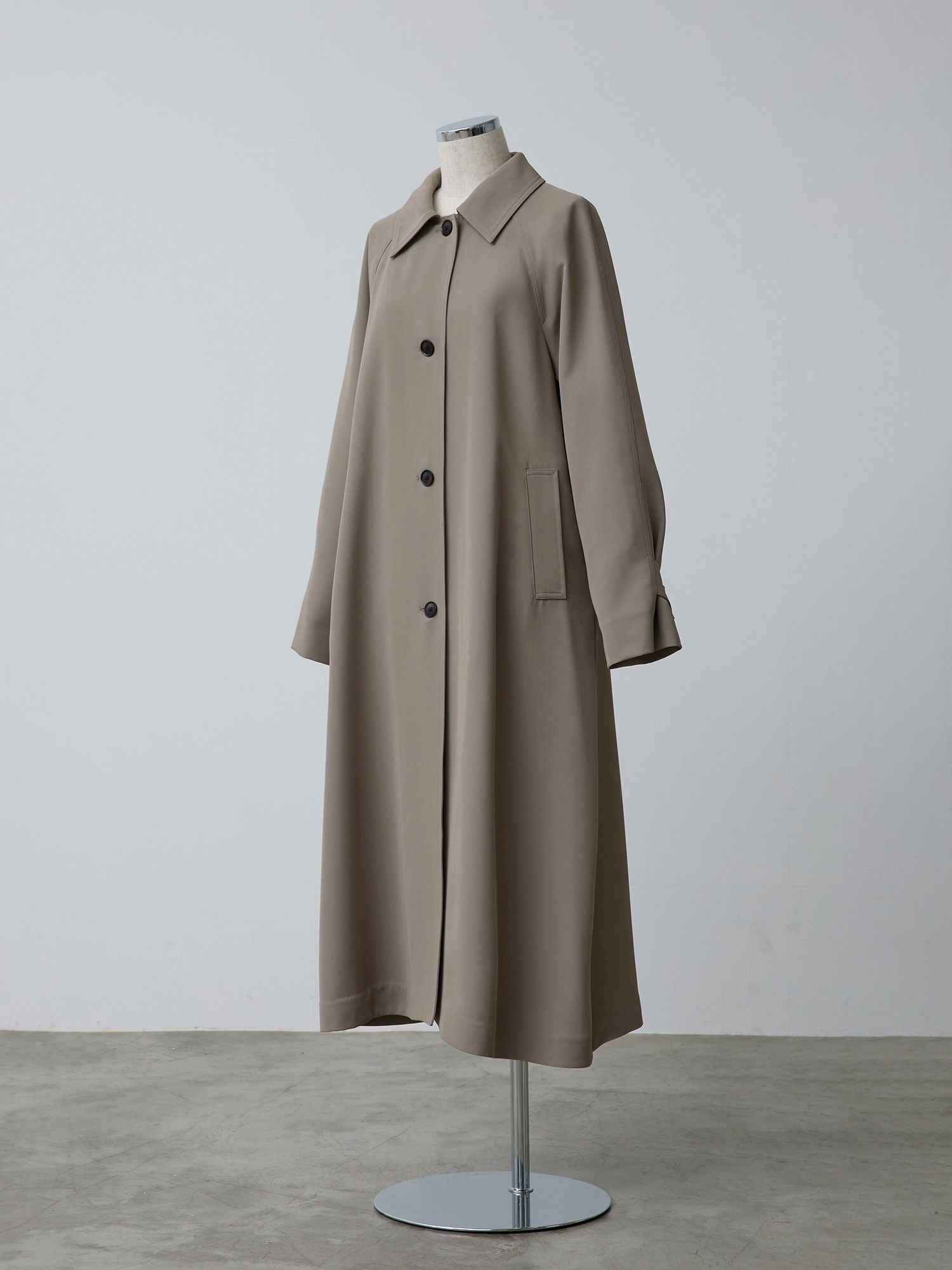 ドレープステンカラーコート