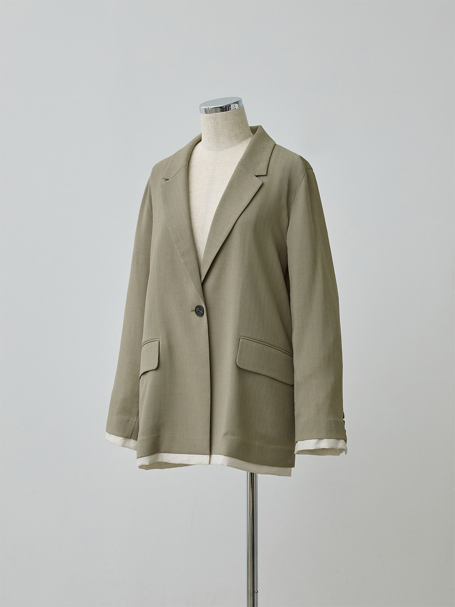 レイヤードシアージャケット