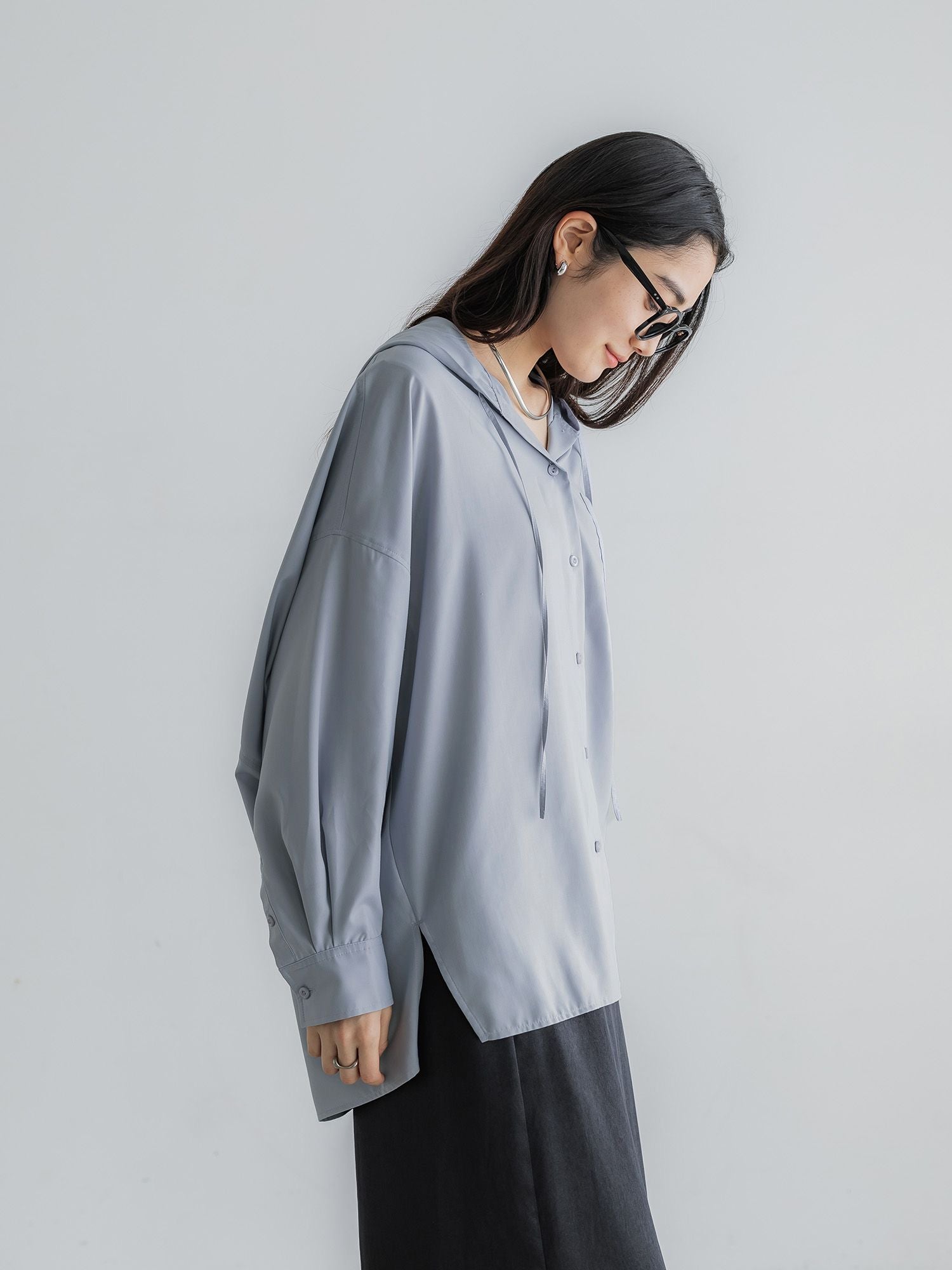 H172 B77 W56.5 H84.5 / 着用サイズ : size2