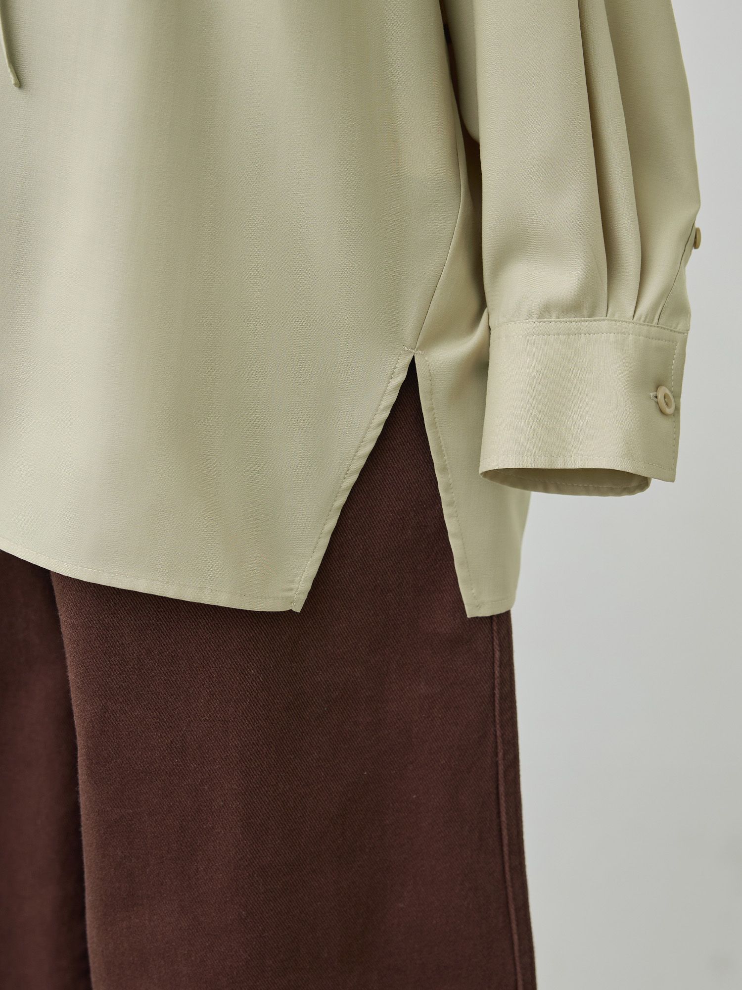 フルダルスパンフードシャツ