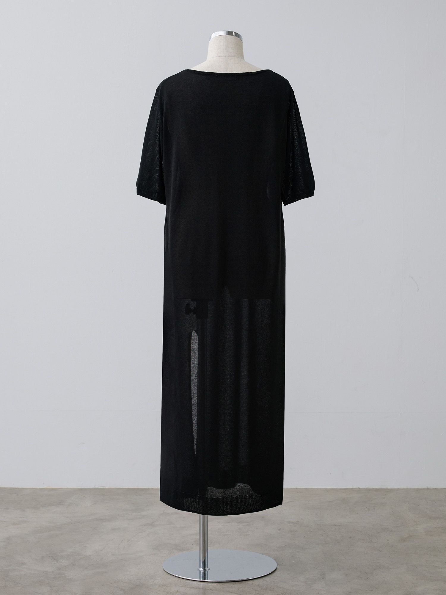 シアーニットストレートワンピース