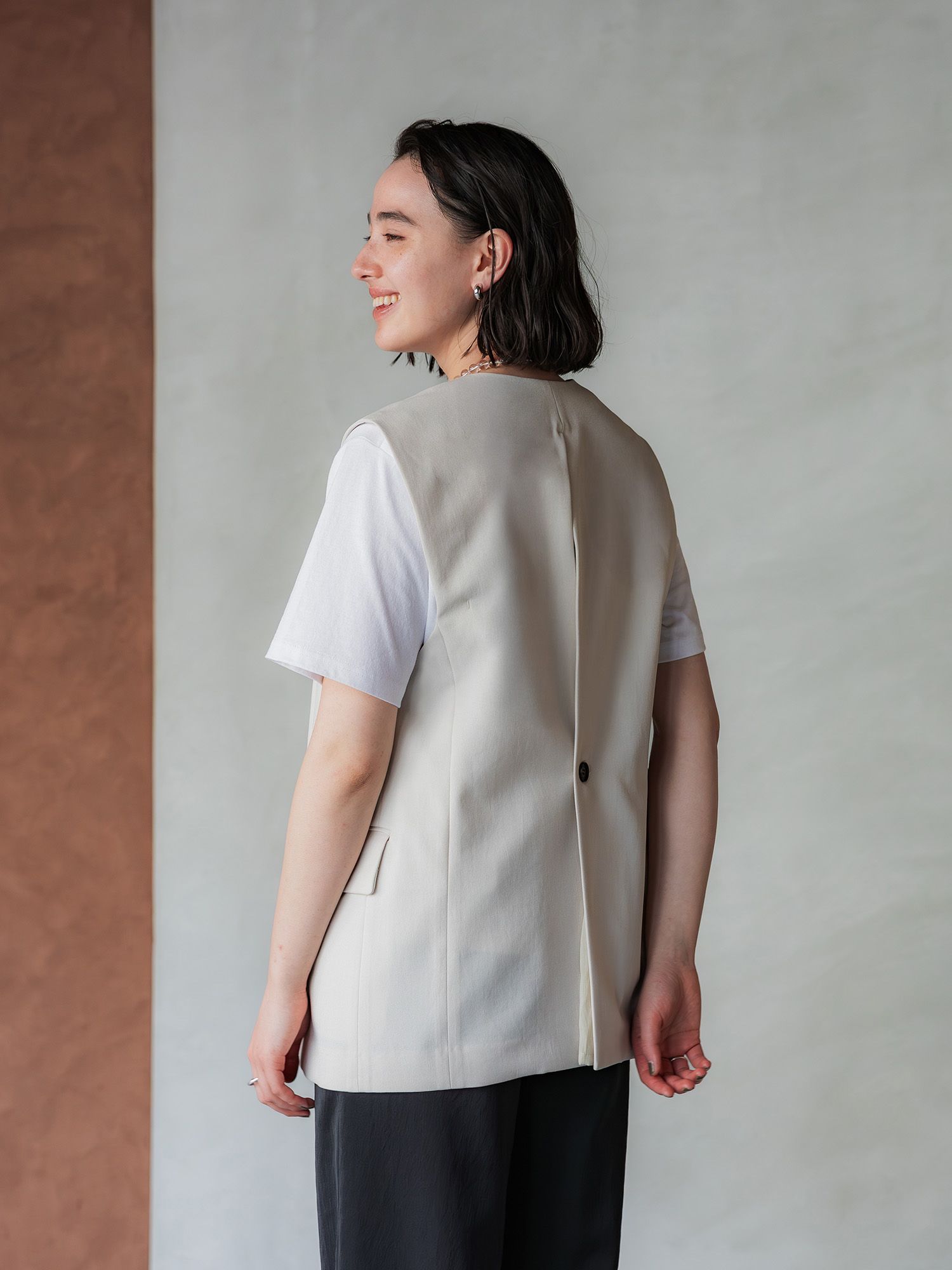 H173 B83 W66 H96 / 着用サイズ : size3