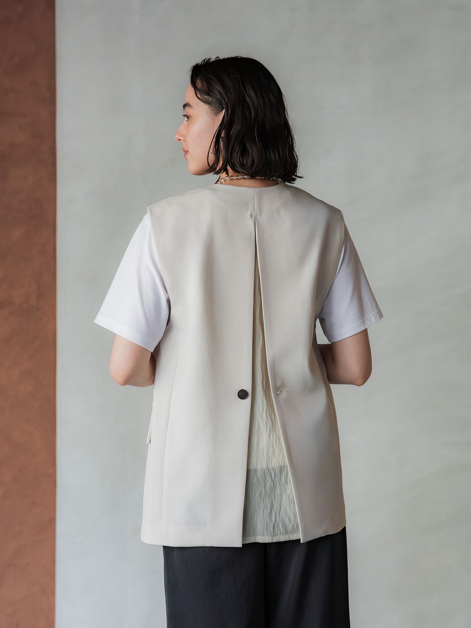 H173 B83 W66 H96 / 着用サイズ : size3