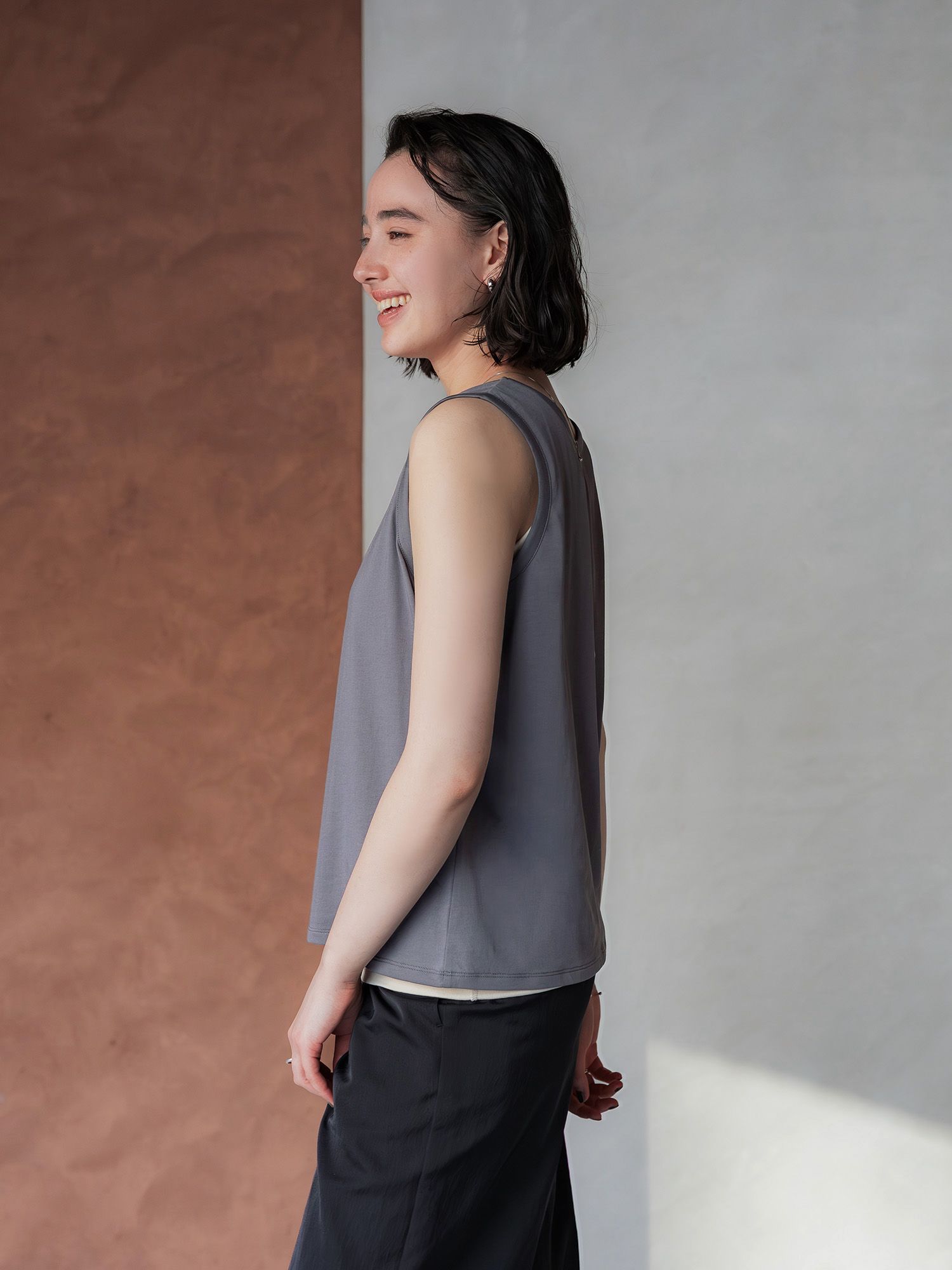 H173 B83 W66 H96 / 着用サイズ : size2