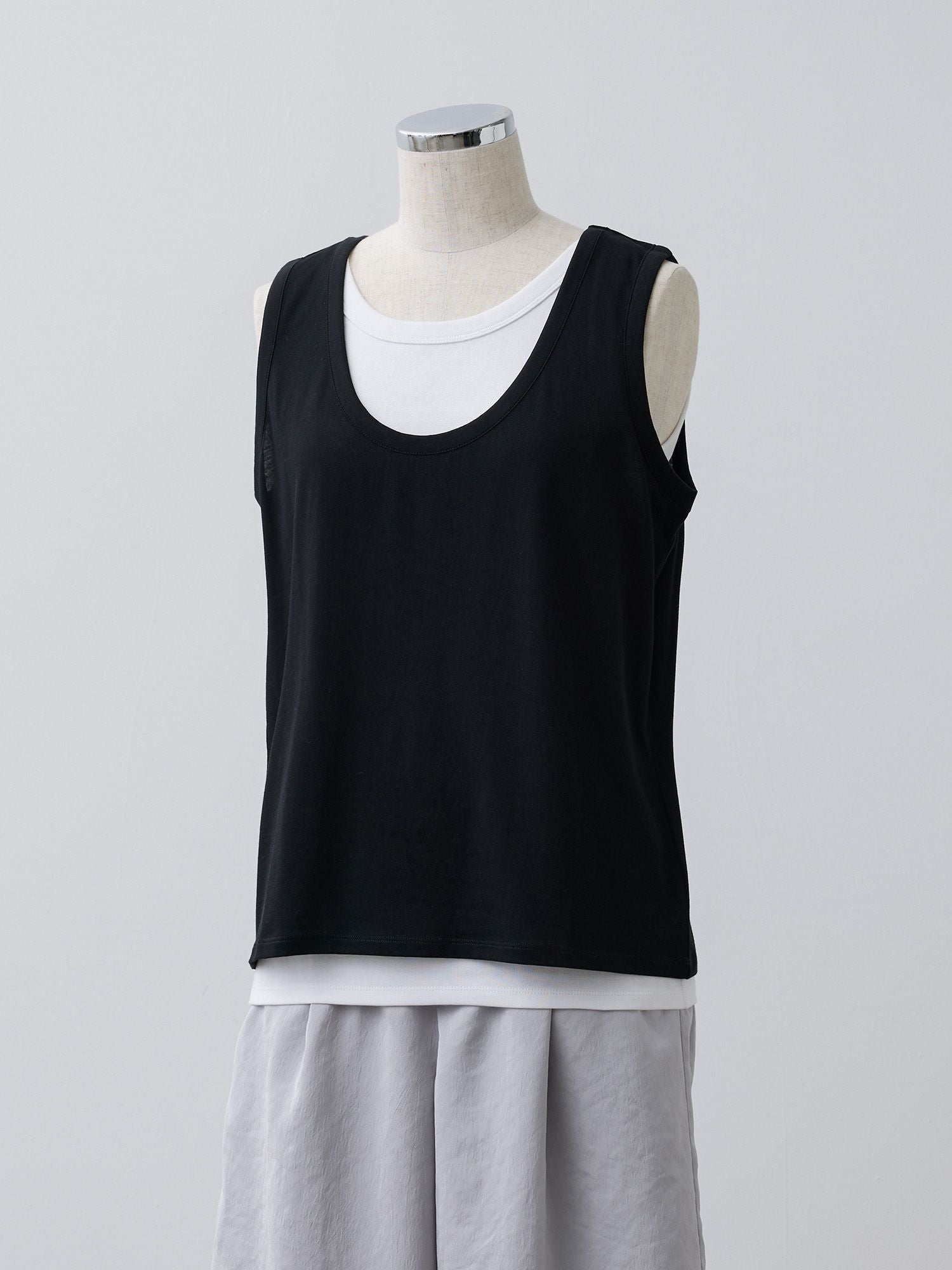 マルチウェイレイヤードタンクトップ