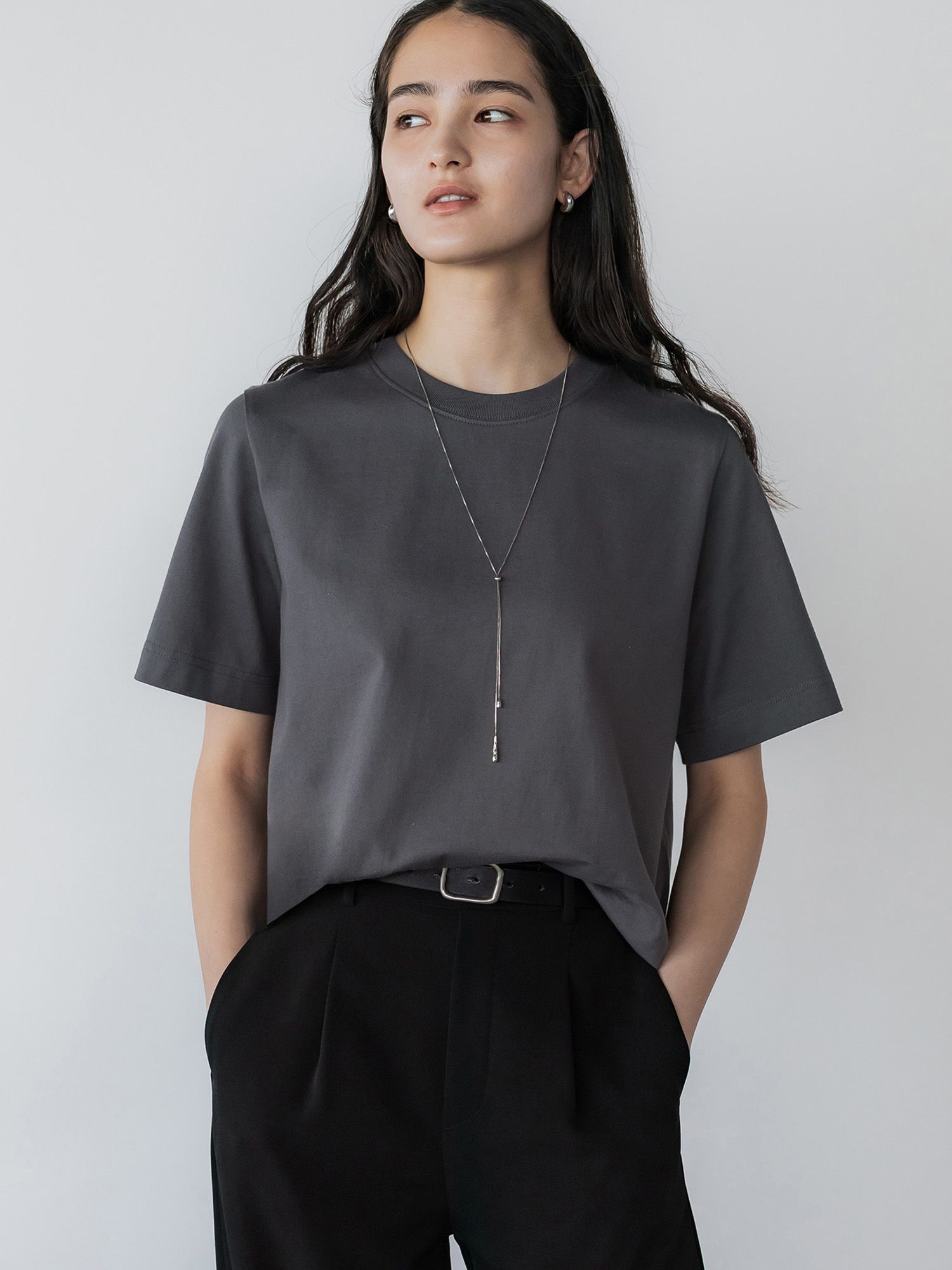 H167 B81 W57 H89 / 着用サイズ : size2