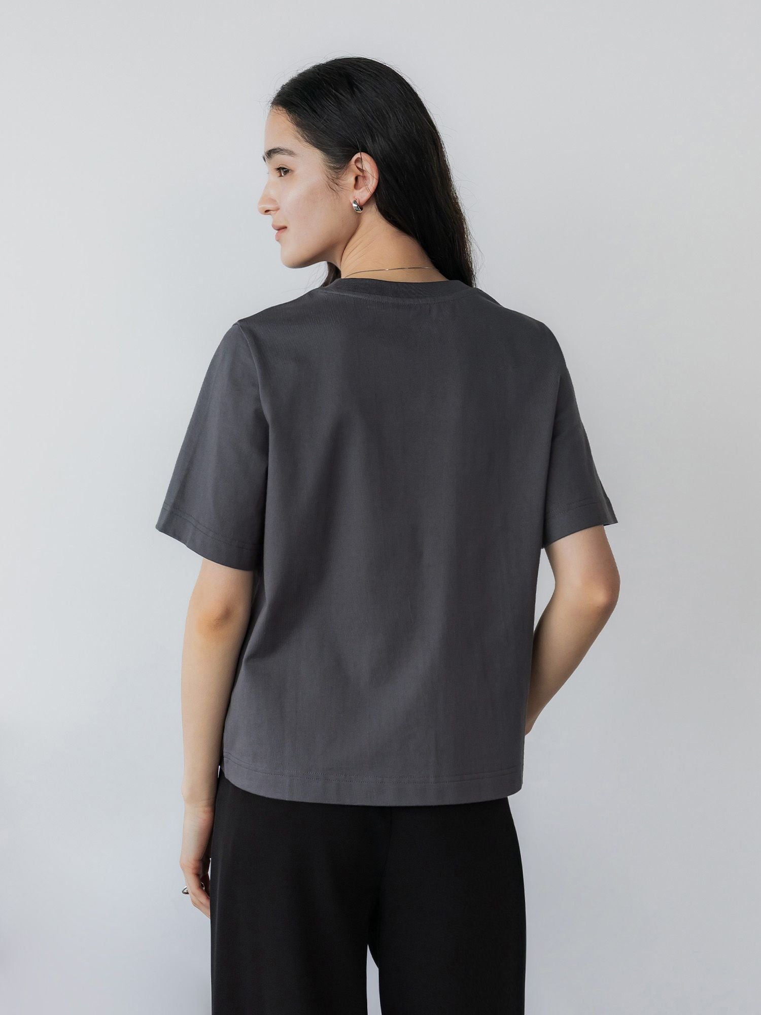 H167 B81 W57 H89 / 着用サイズ : size2