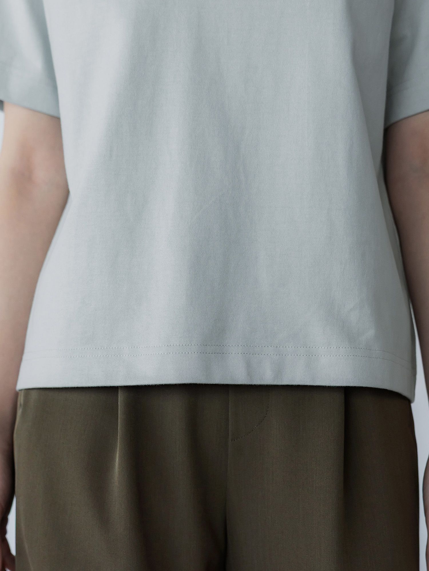 H167 B81 W57 H89 / 着用サイズ : size2