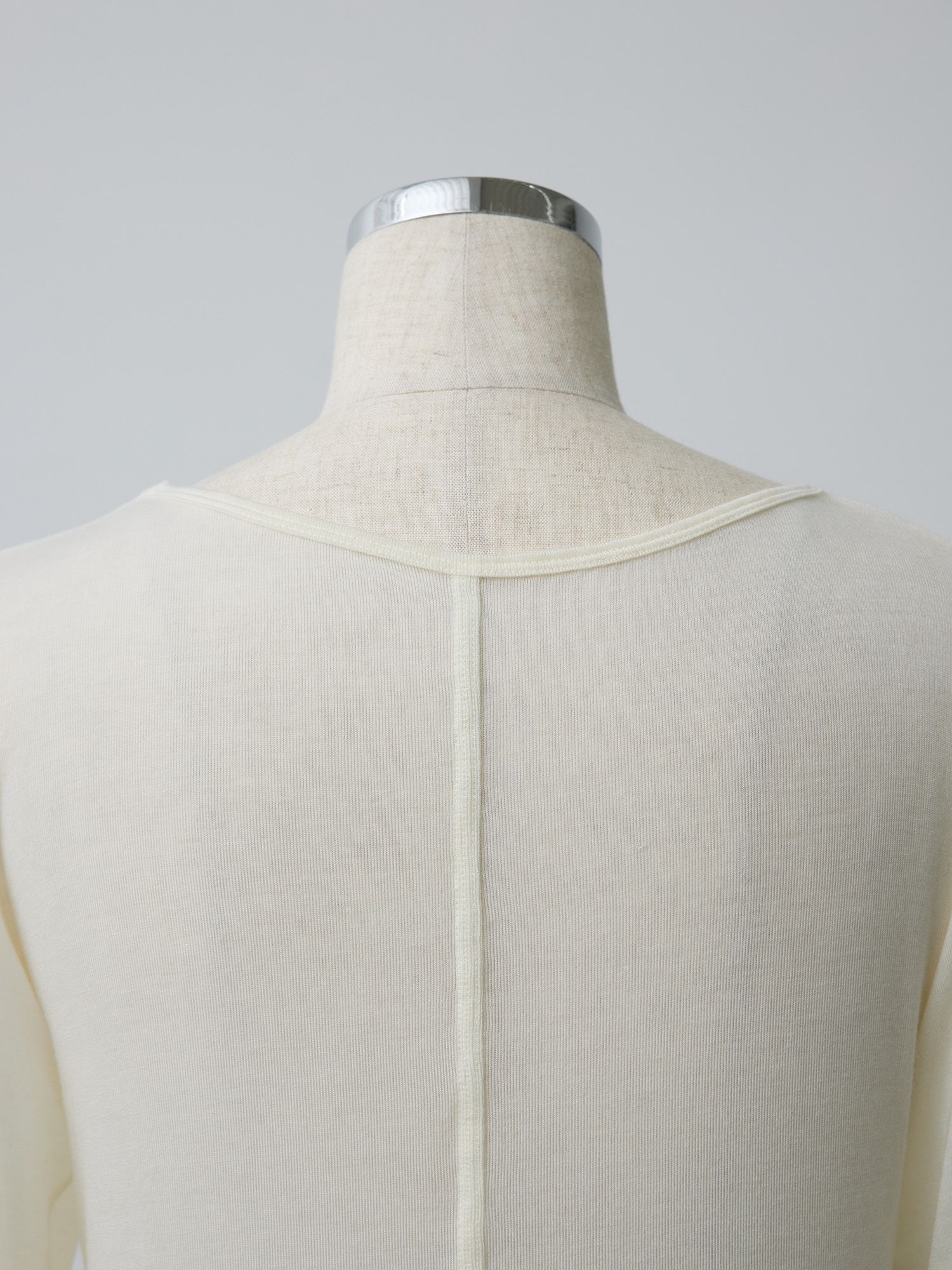 シルクブレンドボートネックロンT