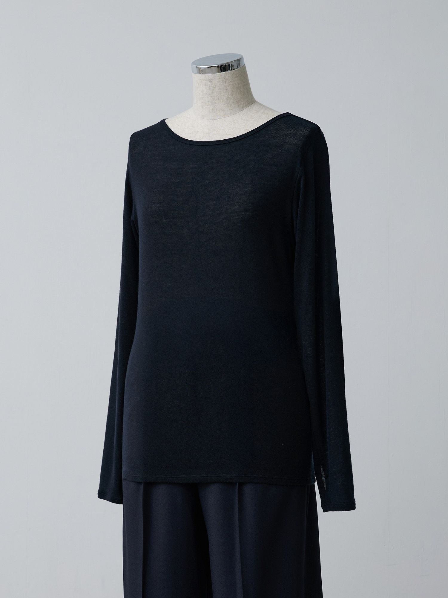 シルクブレンドボートネックロンT