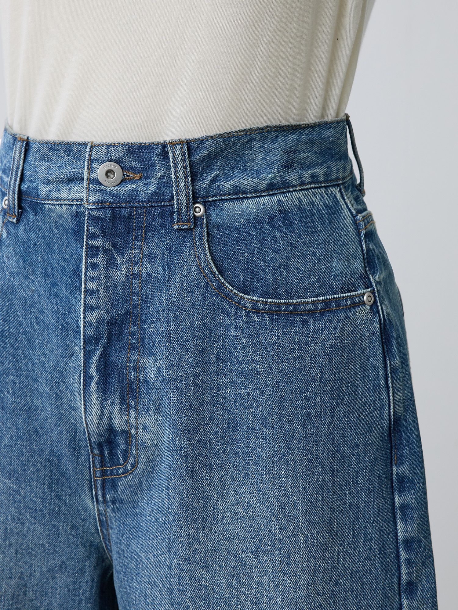 ソフトカーヴィーデニムパンツ