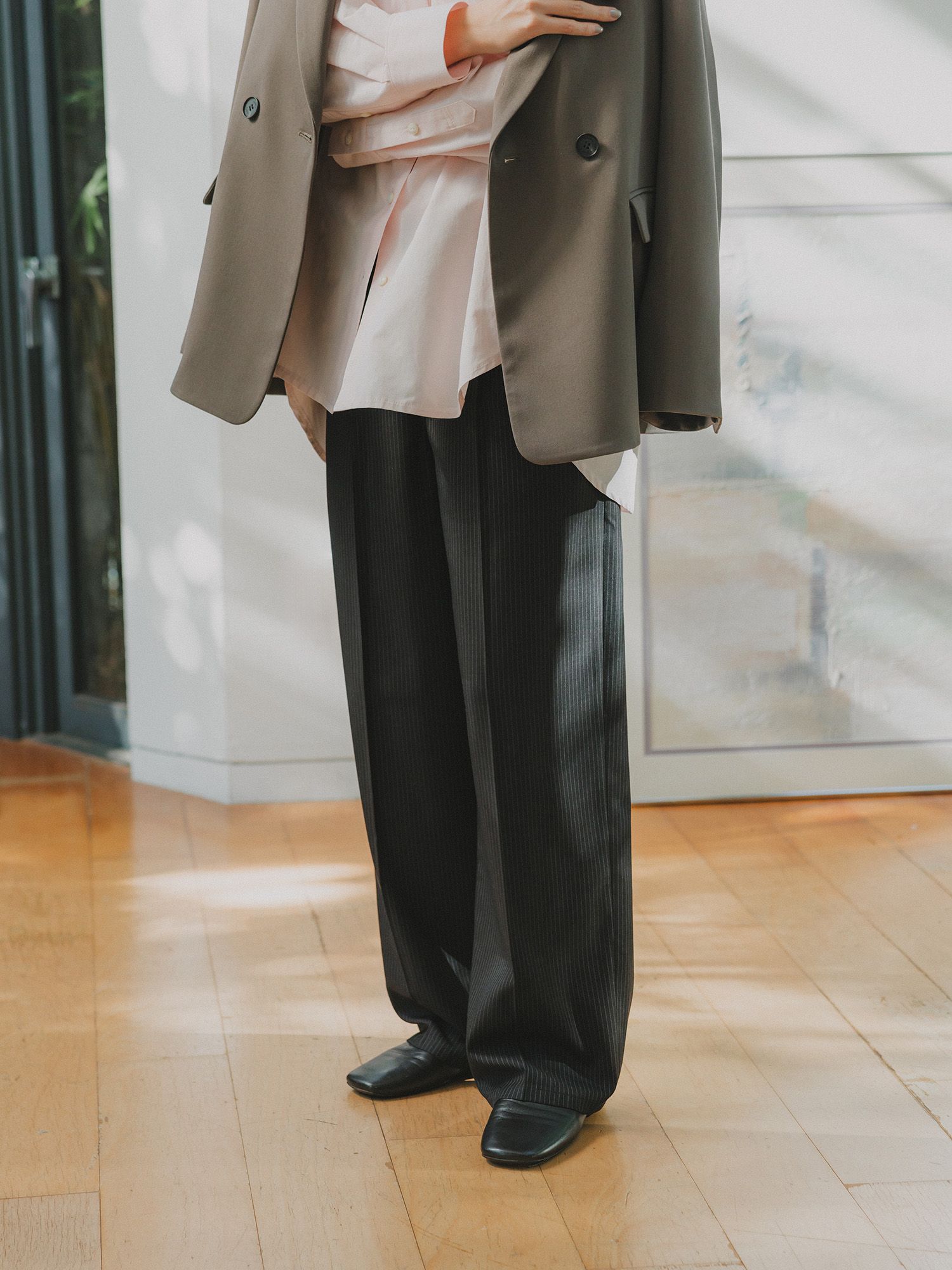 H171 B80 W60 H85 / 着用サイズ : サンプル