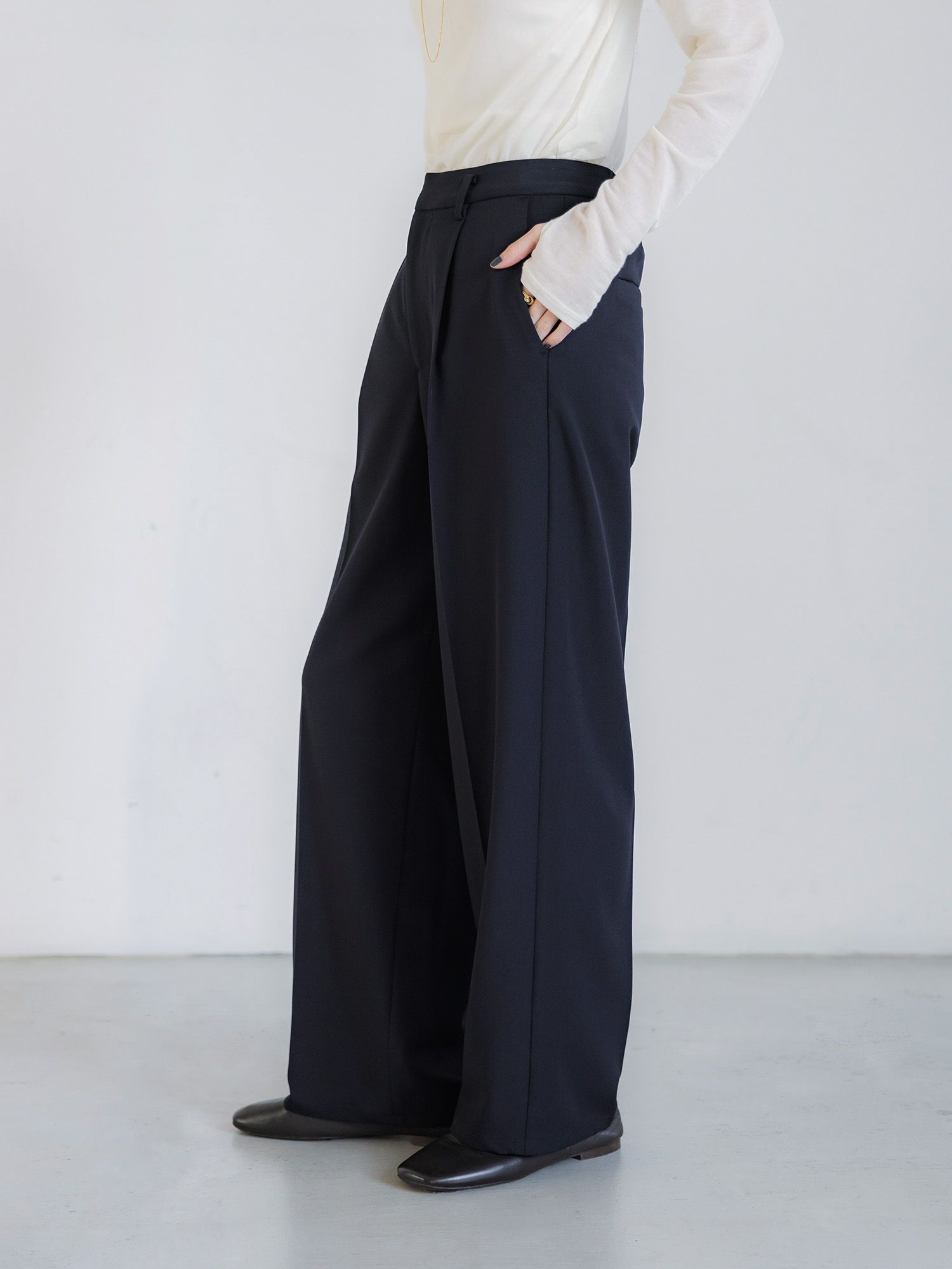 H170 B78 W59 H85 / 着用サイズ : サンプル