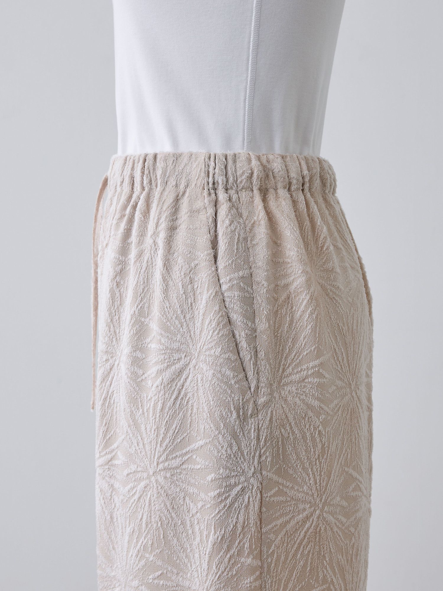 トリアセテートジャカードパンツ