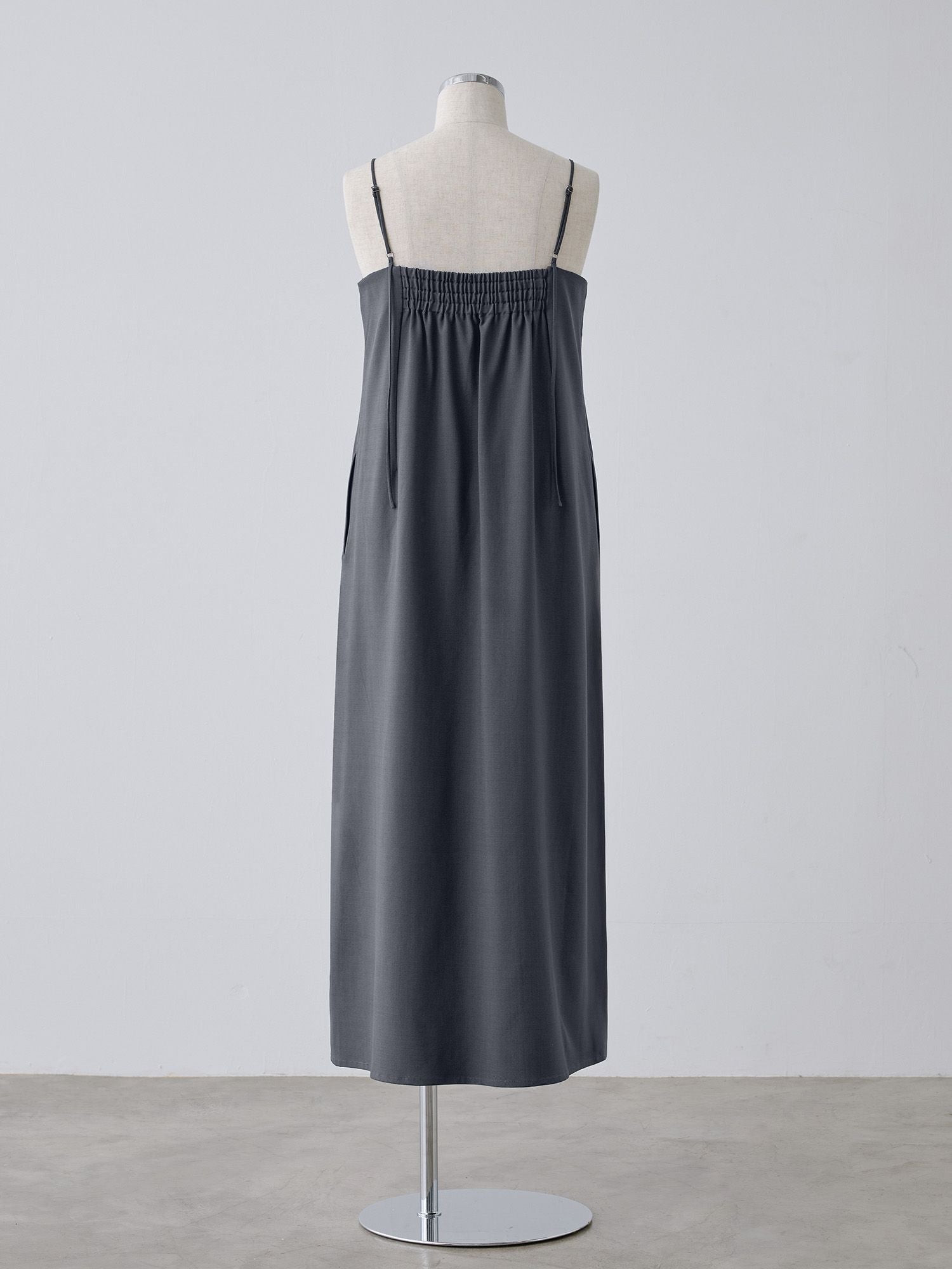 ボックスタックキャミワンピース