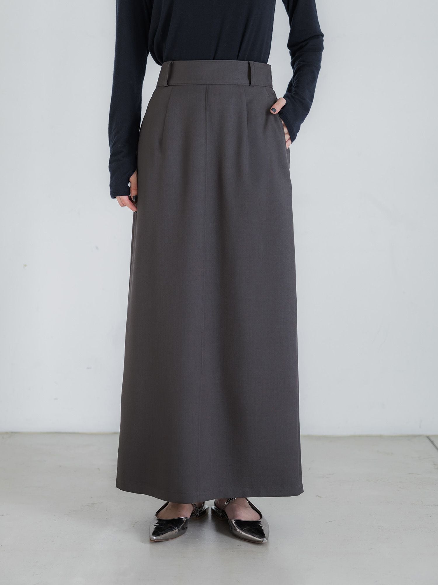 H170 B78 W59 H85 / 着用サイズ : サンプル