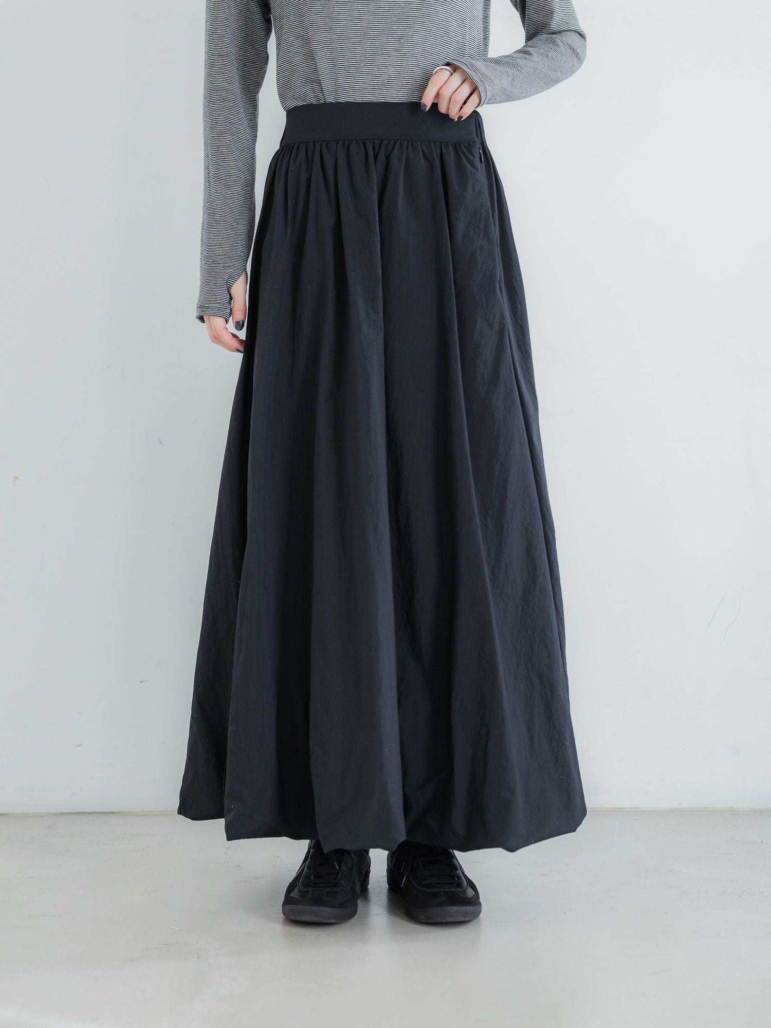 H170 B78 W59 H85 / 着用サイズ : サンプル