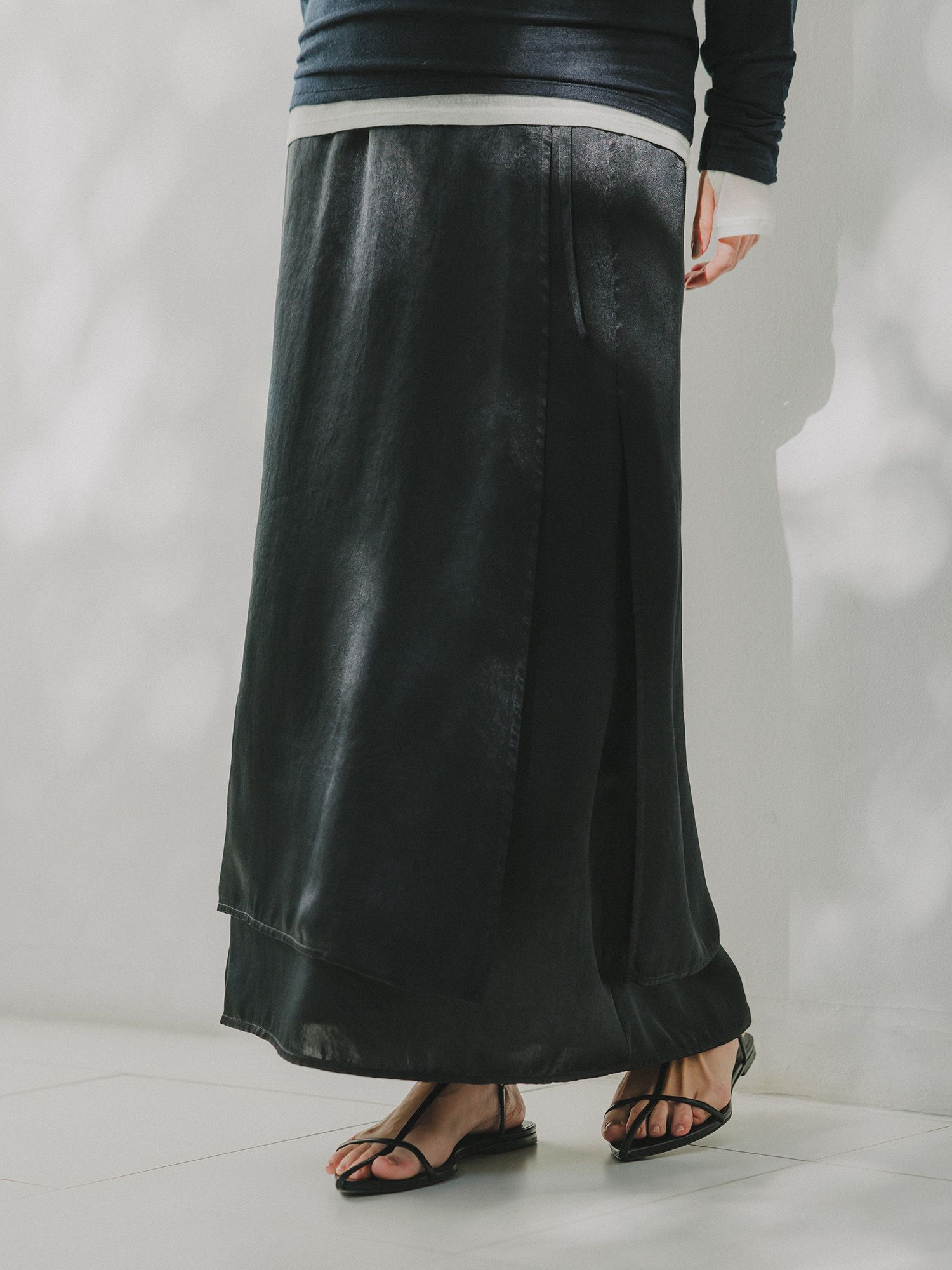 H171 B80 W60 H85 / 着用サイズ : サンプル