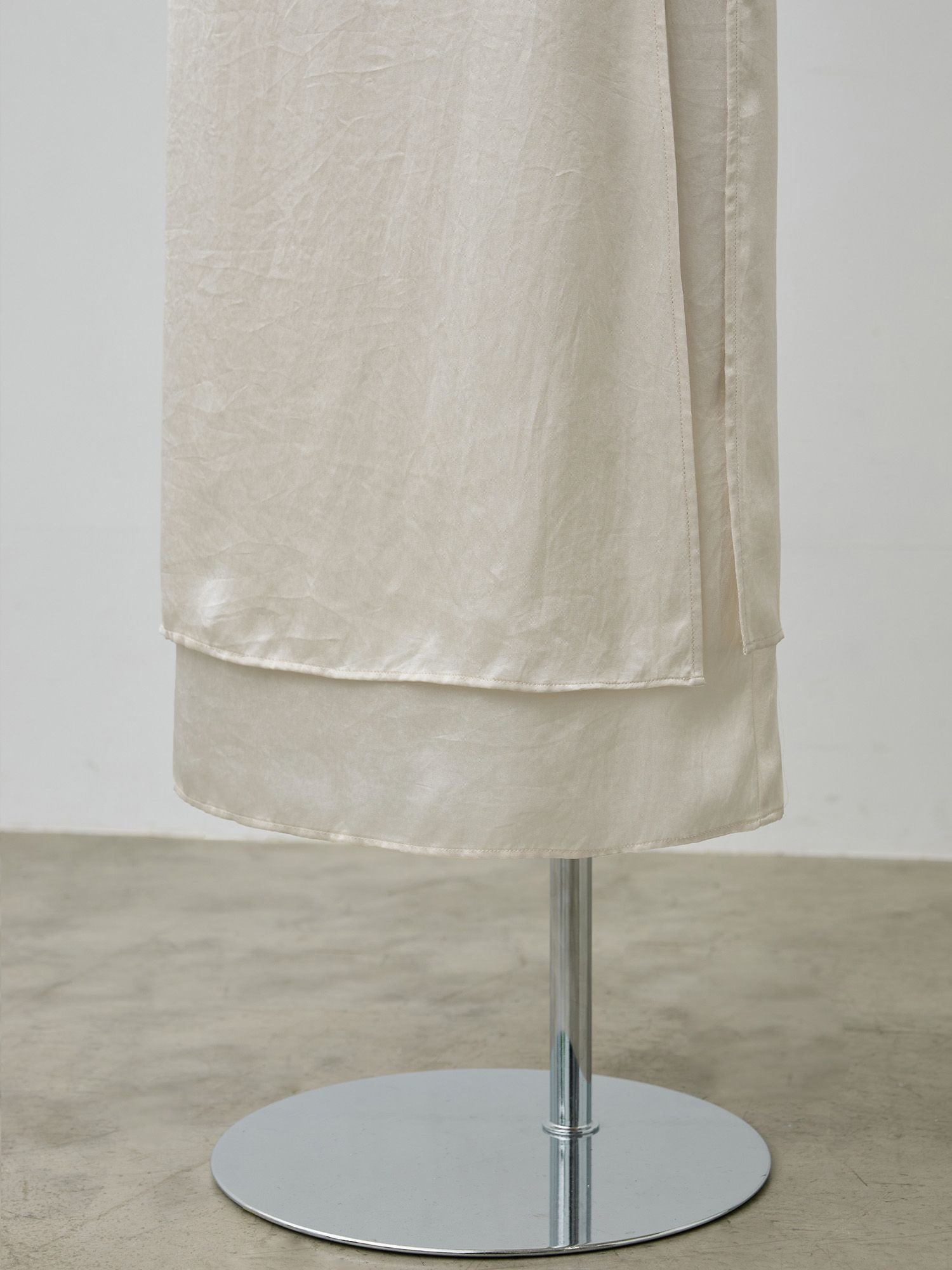 ラップレイヤードIラインスカート