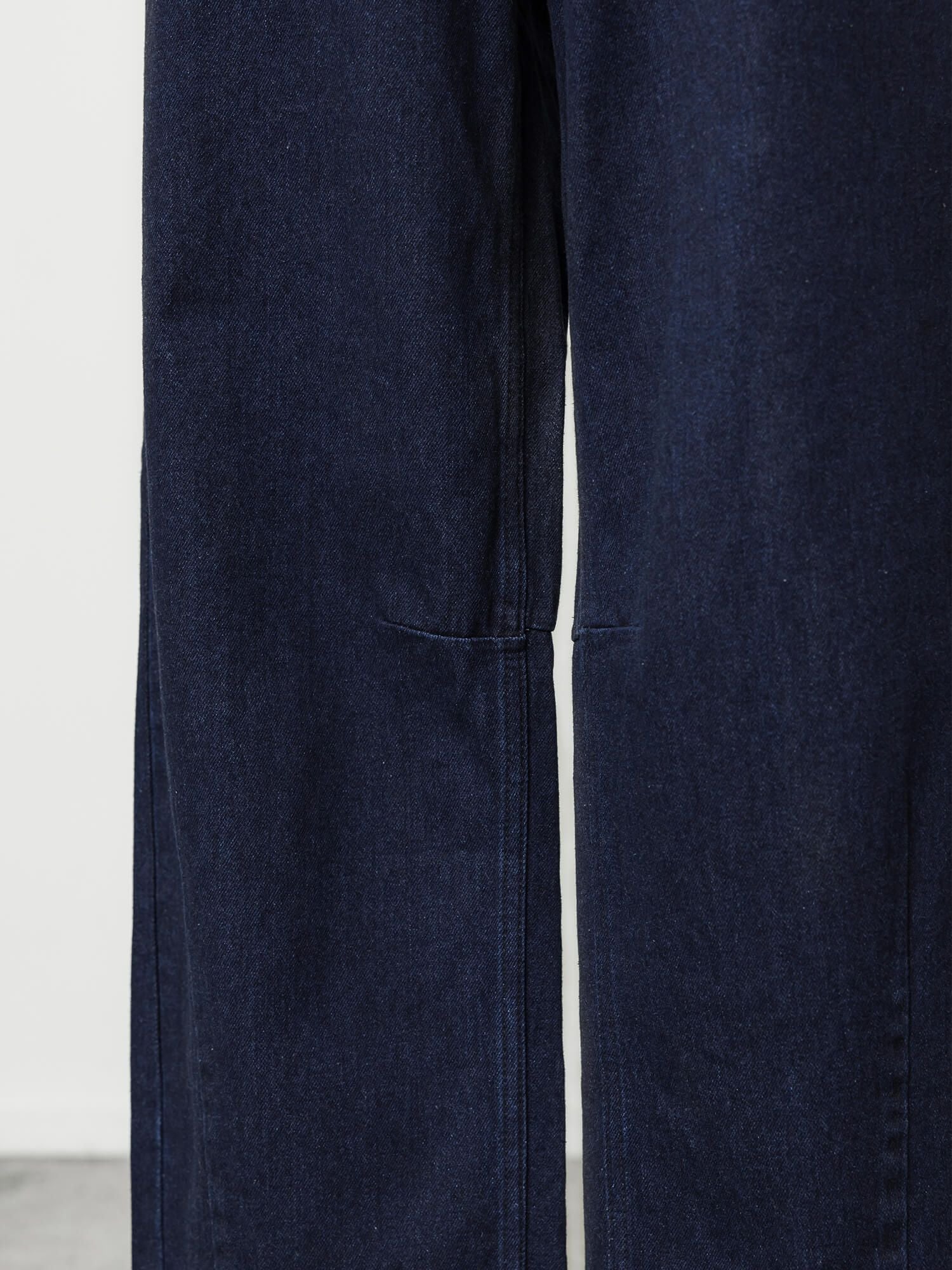 ソフトカーヴィデニムスラックス