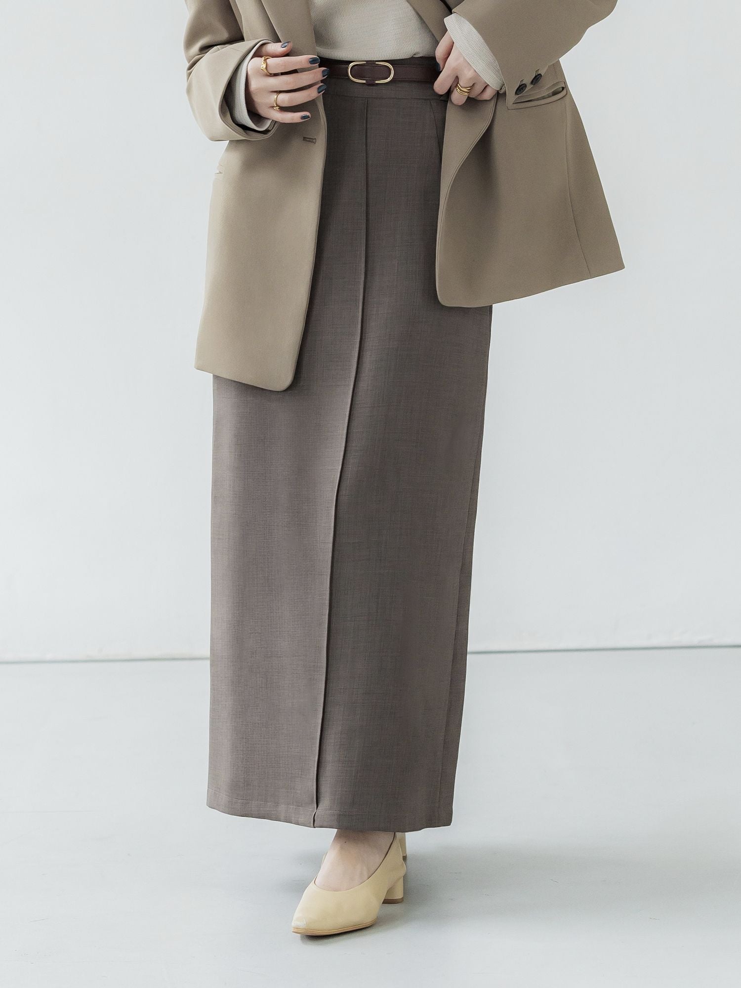 バックタックナロースカート