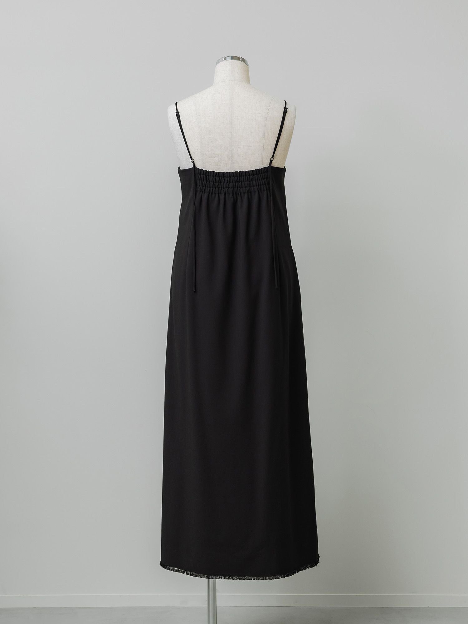 ボックスタックキャミワンピース