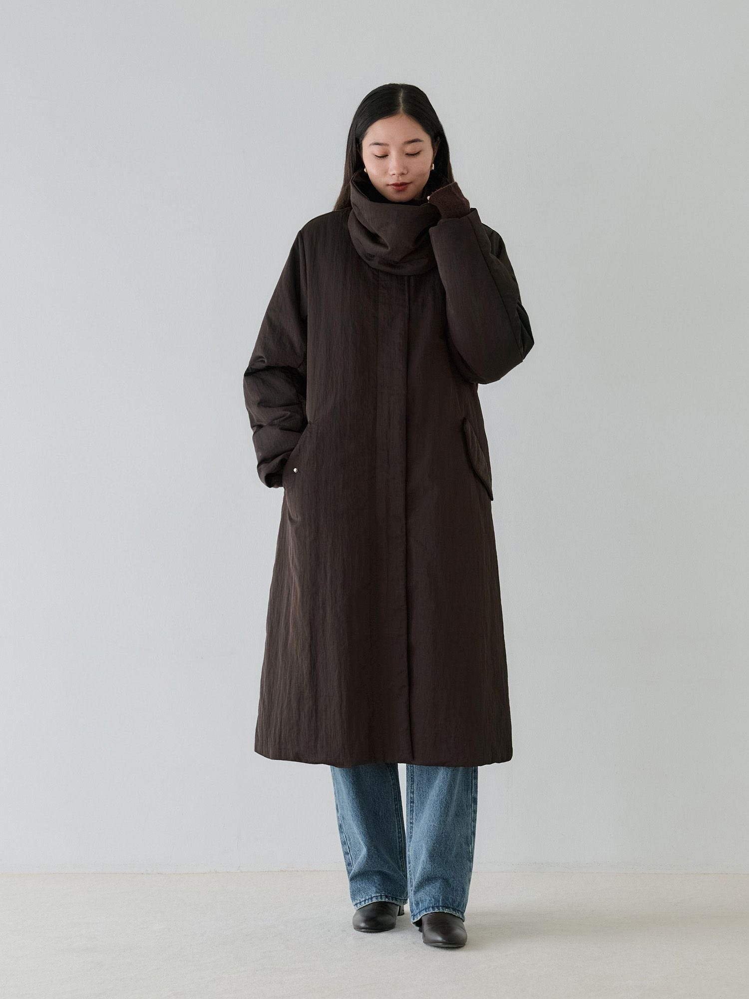 H168 B77 W60 H86 / 着用サイズ : size3