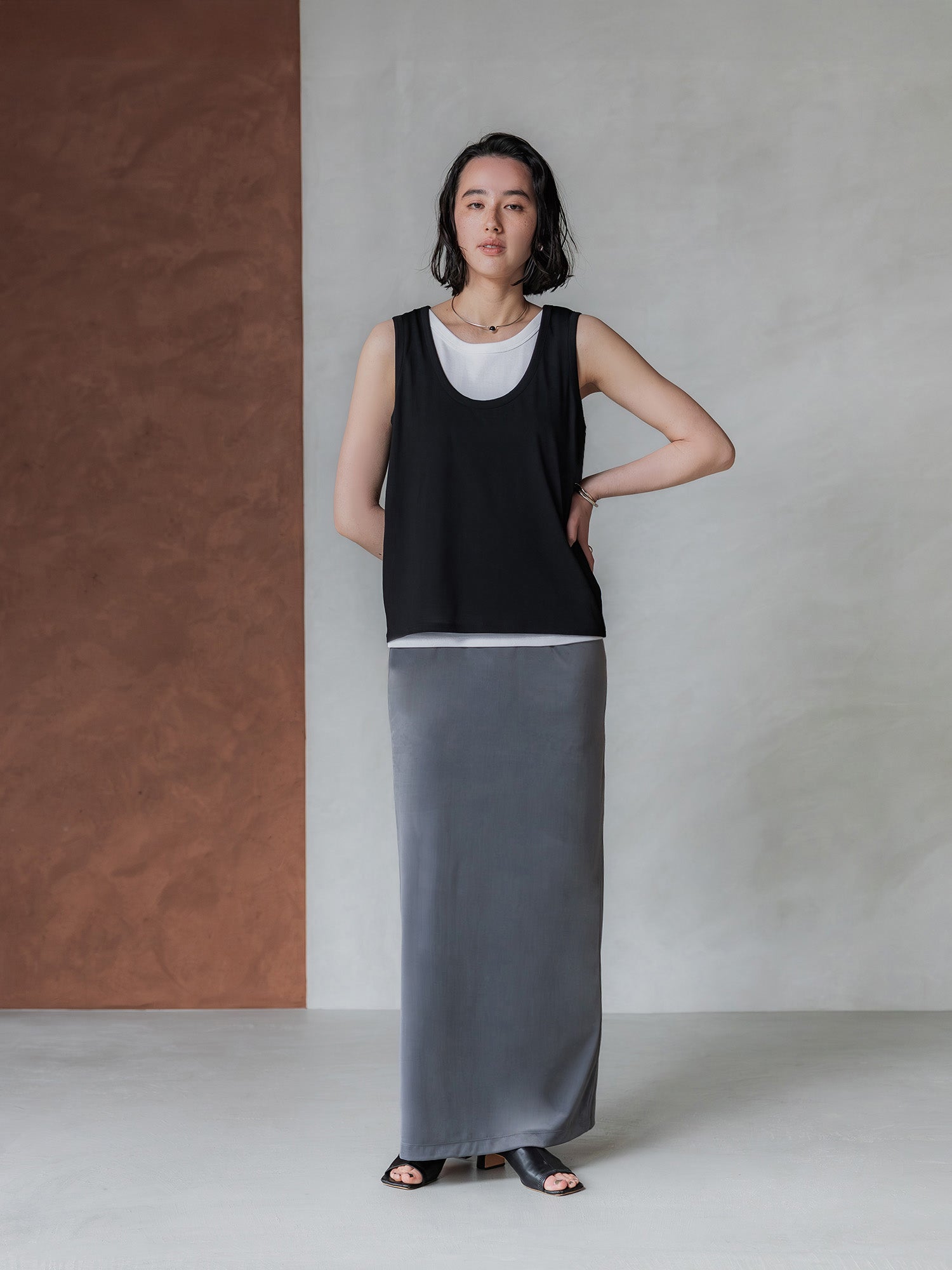 crewre ストレッチベロアスカート　クルーレ crewre online store / ストレッチベロアストレートスカート