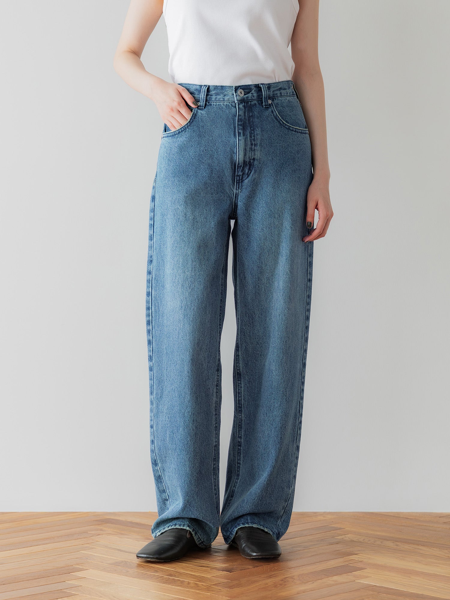 アジャスタブルIラインデニムパンツ