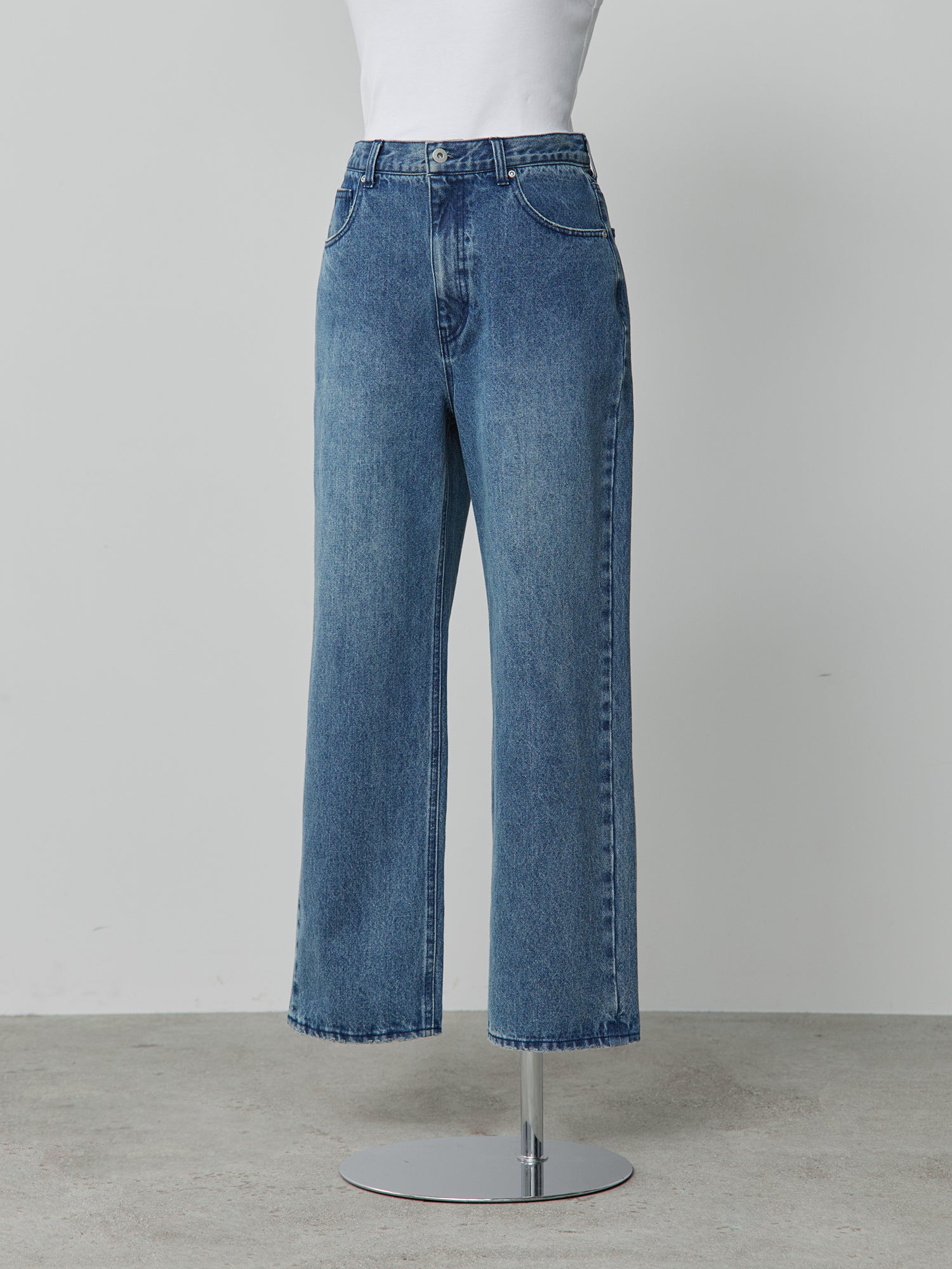 アジャスタブルIラインデニムパンツ