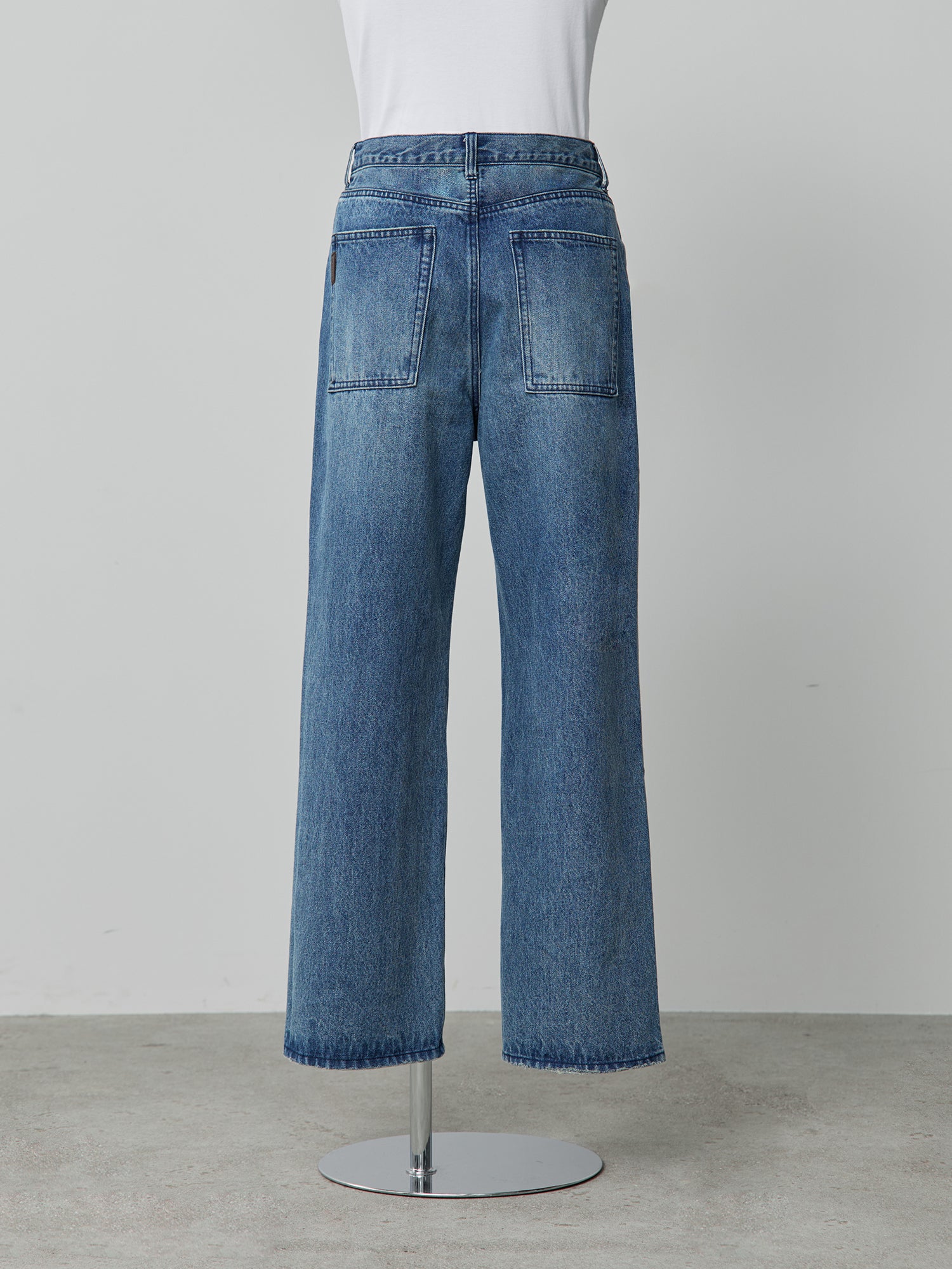 アジャスタブルIラインデニムパンツ