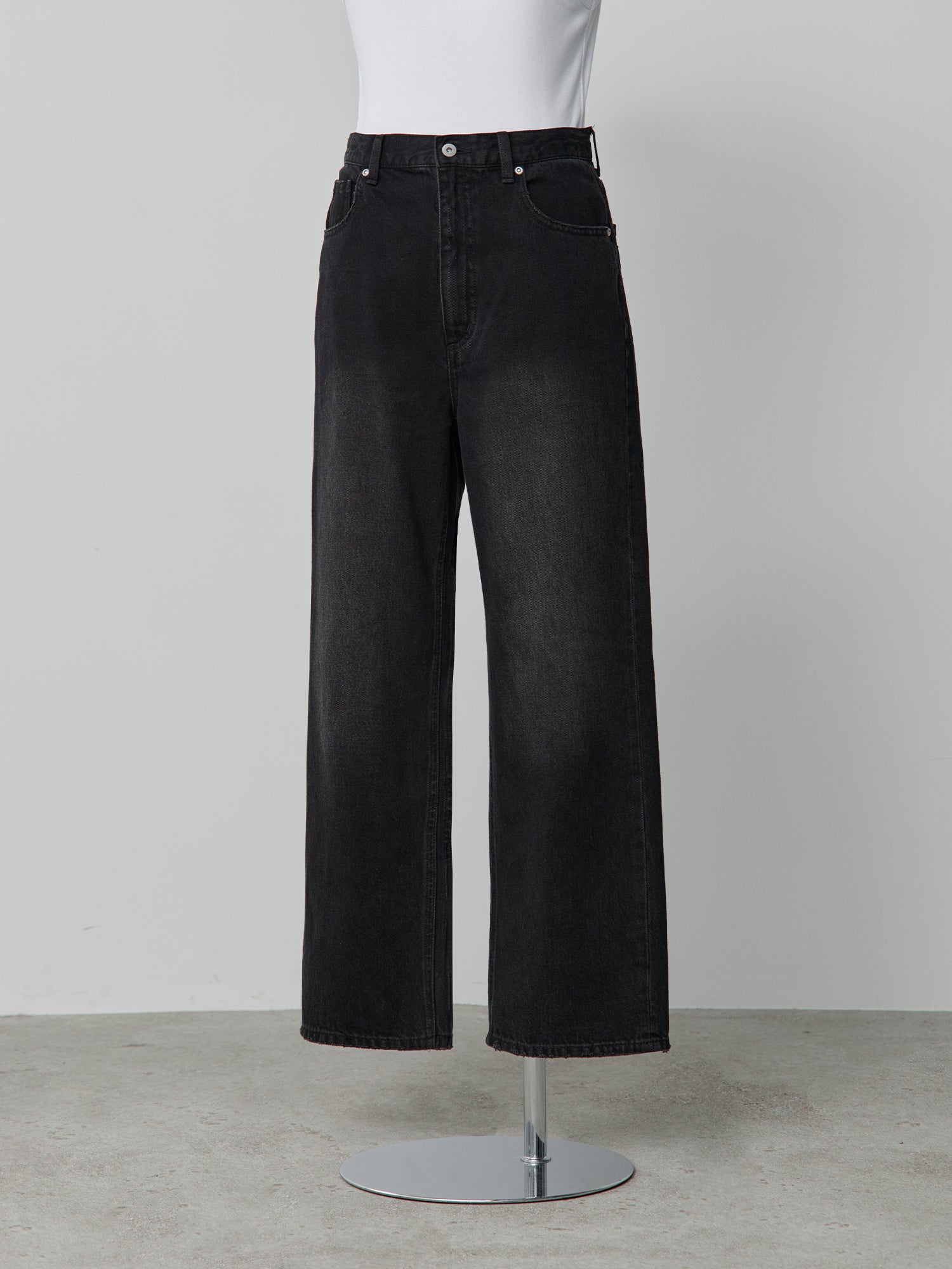 アジャスタブルIラインデニムパンツ