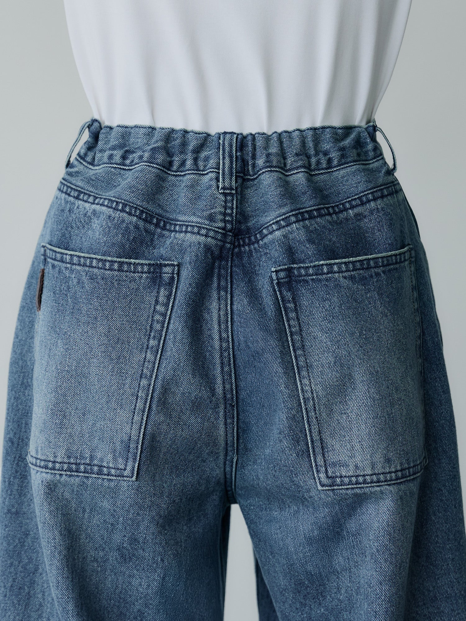 アジャスタブルIラインデニムパンツ