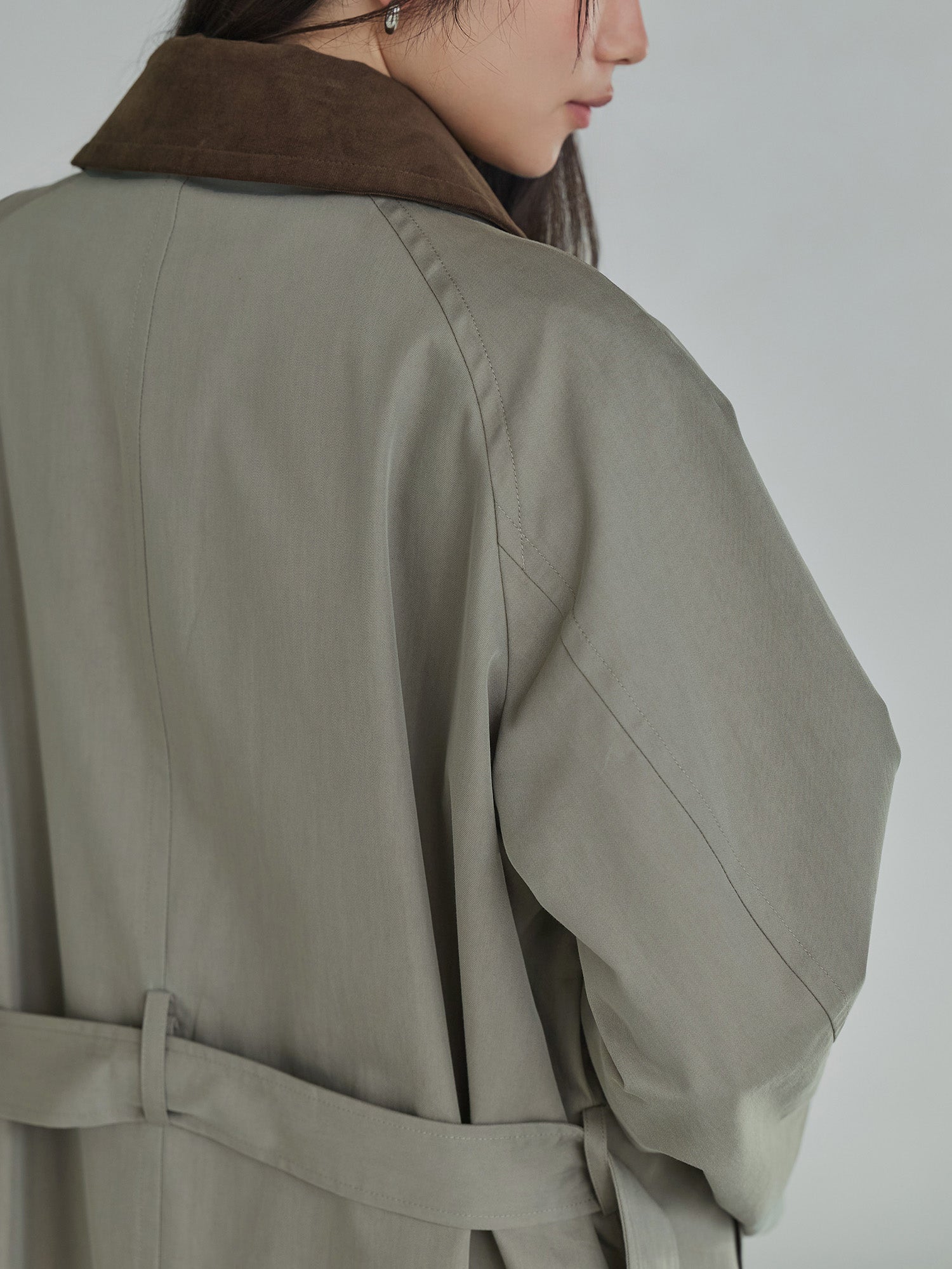 H168 B77 W60 H86 / 着用サイズ : size3