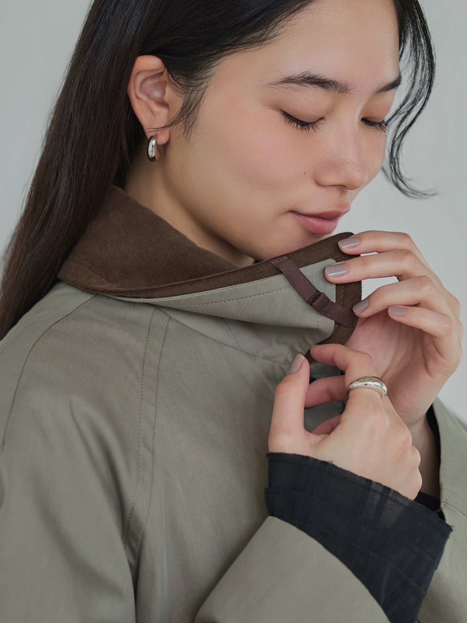 H168 B77 W60 H86 / 着用サイズ : size3